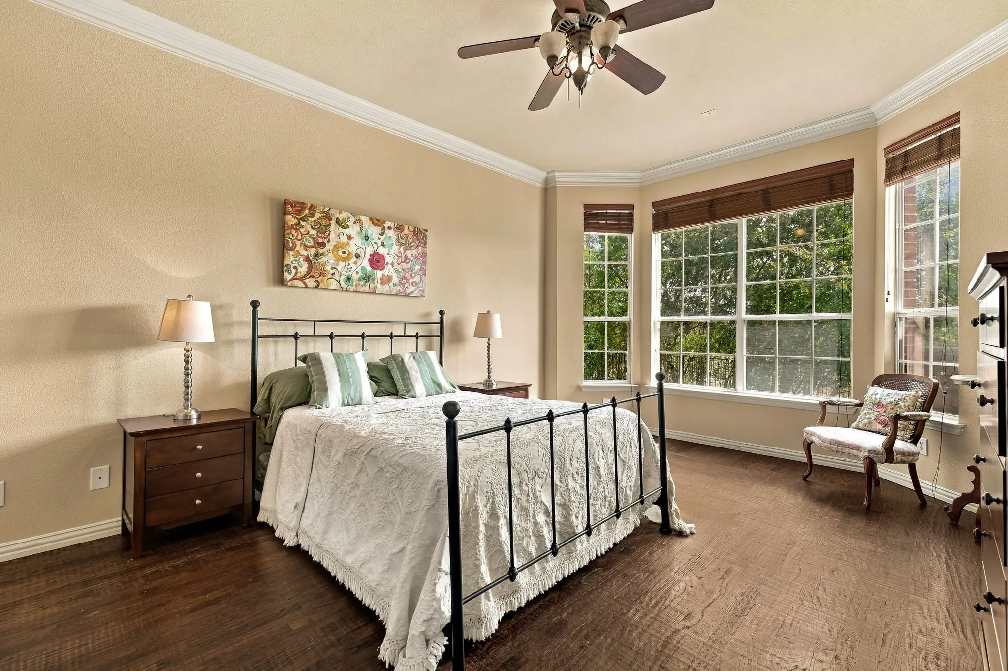 Single Family Residence For Sale in Denton County , 2671 SLEEPY HOLLOW Trail, Frisco, Texas 75034, 4 Bedroom, 4 Bathroom, 3 Garage spaces, 3,470 Sqft, built in 2003, mls#21400053, Real Estate Agent in Frisco, Homes For Sale in Denton county, Homes For Sale in Frisco, Realtor in Frisco Texas, Real Estate Brokerage Independent Realty Texas, Luminita Cordes Realtor