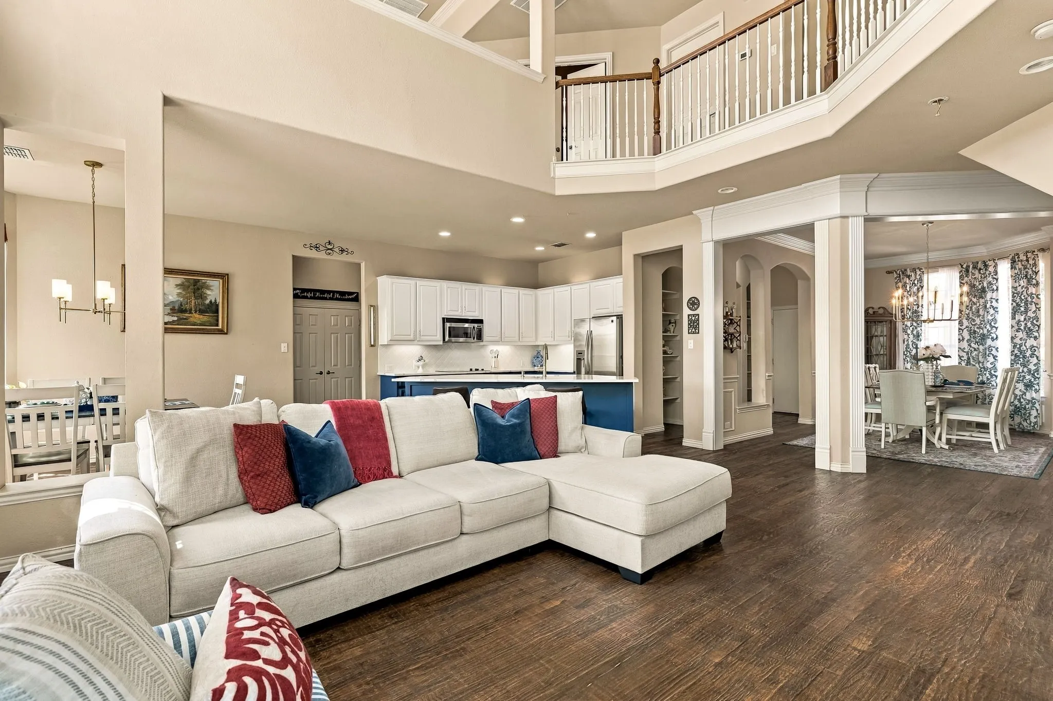 Single Family Residence For Sale in Denton County , 2671 SLEEPY HOLLOW Trail, Frisco, Texas 75034, 4 Bedroom, 4 Bathroom, 3 Garage spaces, 3,470 Sqft, built in 2003, mls#21400053, Real Estate Agent in Frisco, Homes For Sale in Denton county, Homes For Sale in Frisco, Realtor in Frisco Texas, Real Estate Brokerage Independent Realty Texas, Luminita Cordes Realtor