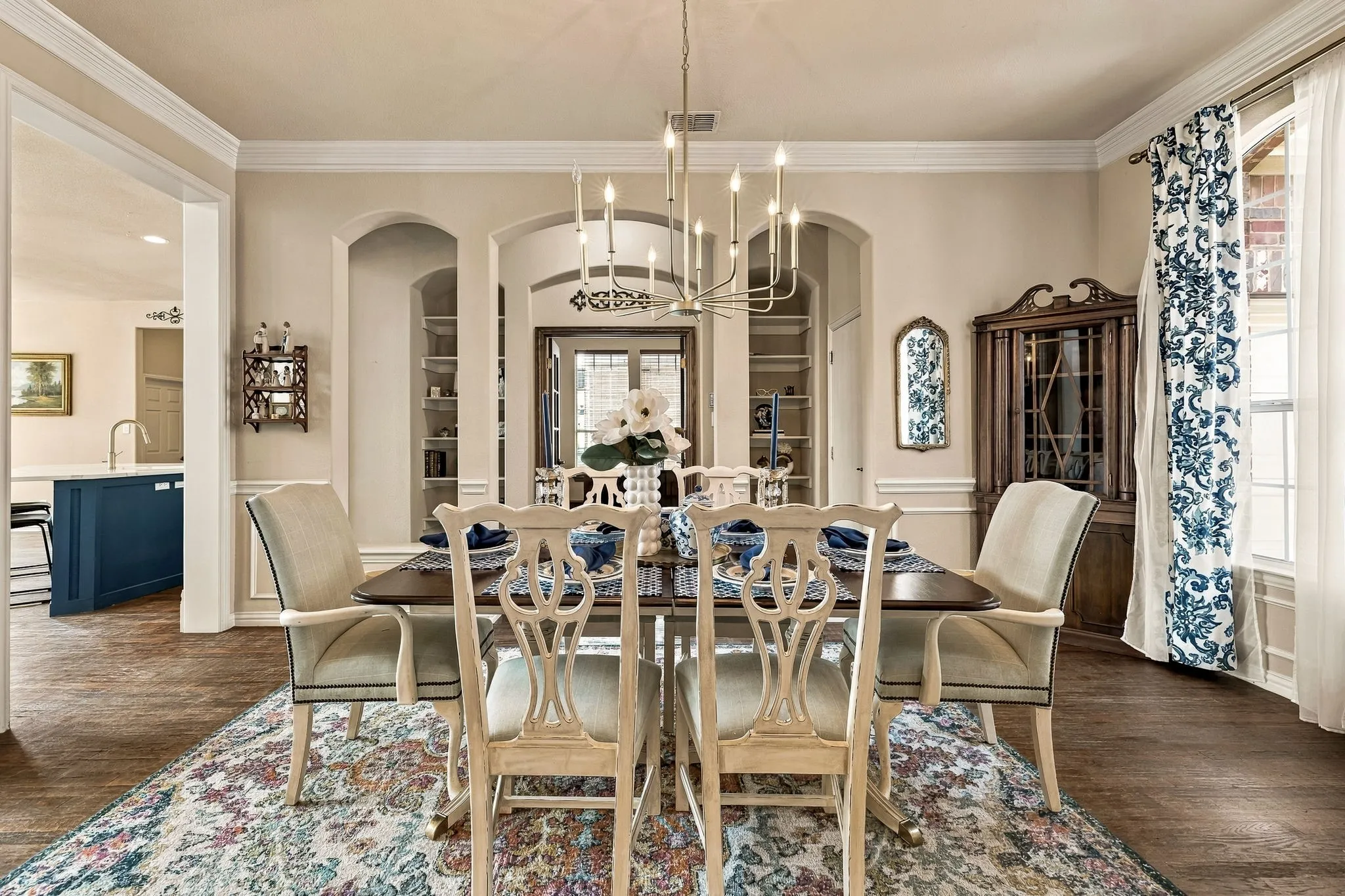 Single Family Residence For Sale in Denton County , 2671 SLEEPY HOLLOW Trail, Frisco, Texas 75034, 4 Bedroom, 4 Bathroom, 3 Garage spaces, 3,470 Sqft, built in 2003, mls#21400053, Real Estate Agent in Frisco, Homes For Sale in Denton county, Homes For Sale in Frisco, Realtor in Frisco Texas, Real Estate Brokerage Independent Realty Texas, Luminita Cordes Realtor