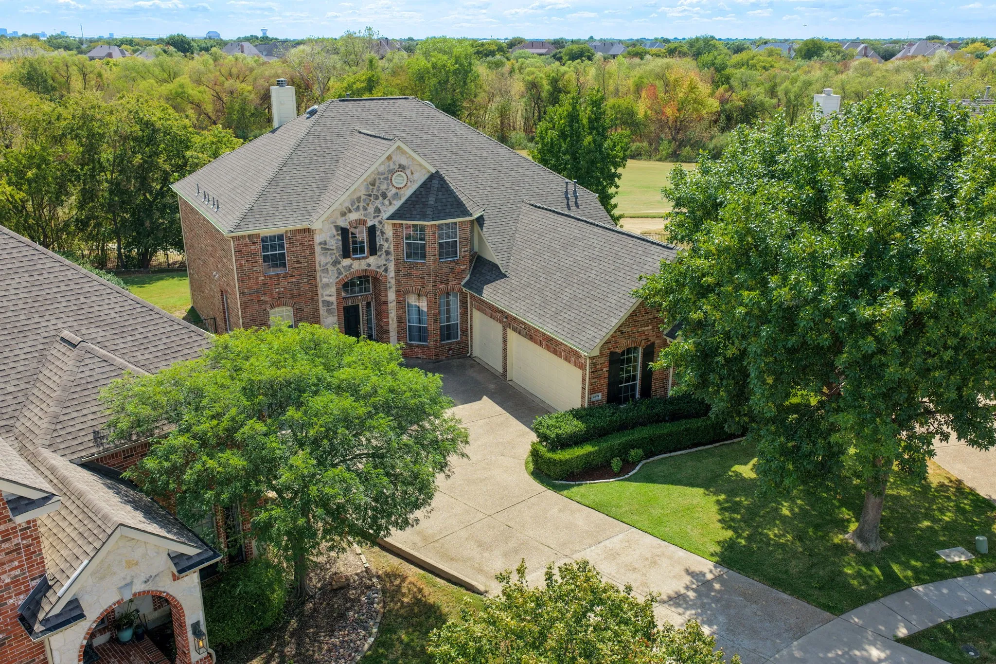 Single Family Residence For Sale in Denton County , 2671 SLEEPY HOLLOW Trail, Frisco, Texas 75034, 4 Bedroom, 4 Bathroom, 3 Garage spaces, 3,470 Sqft, built in 2003, mls#21400053, Real Estate Agent in Frisco, Homes For Sale in Denton county, Homes For Sale in Frisco, Realtor in Frisco Texas, Real Estate Brokerage Independent Realty Texas, Luminita Cordes Realtor