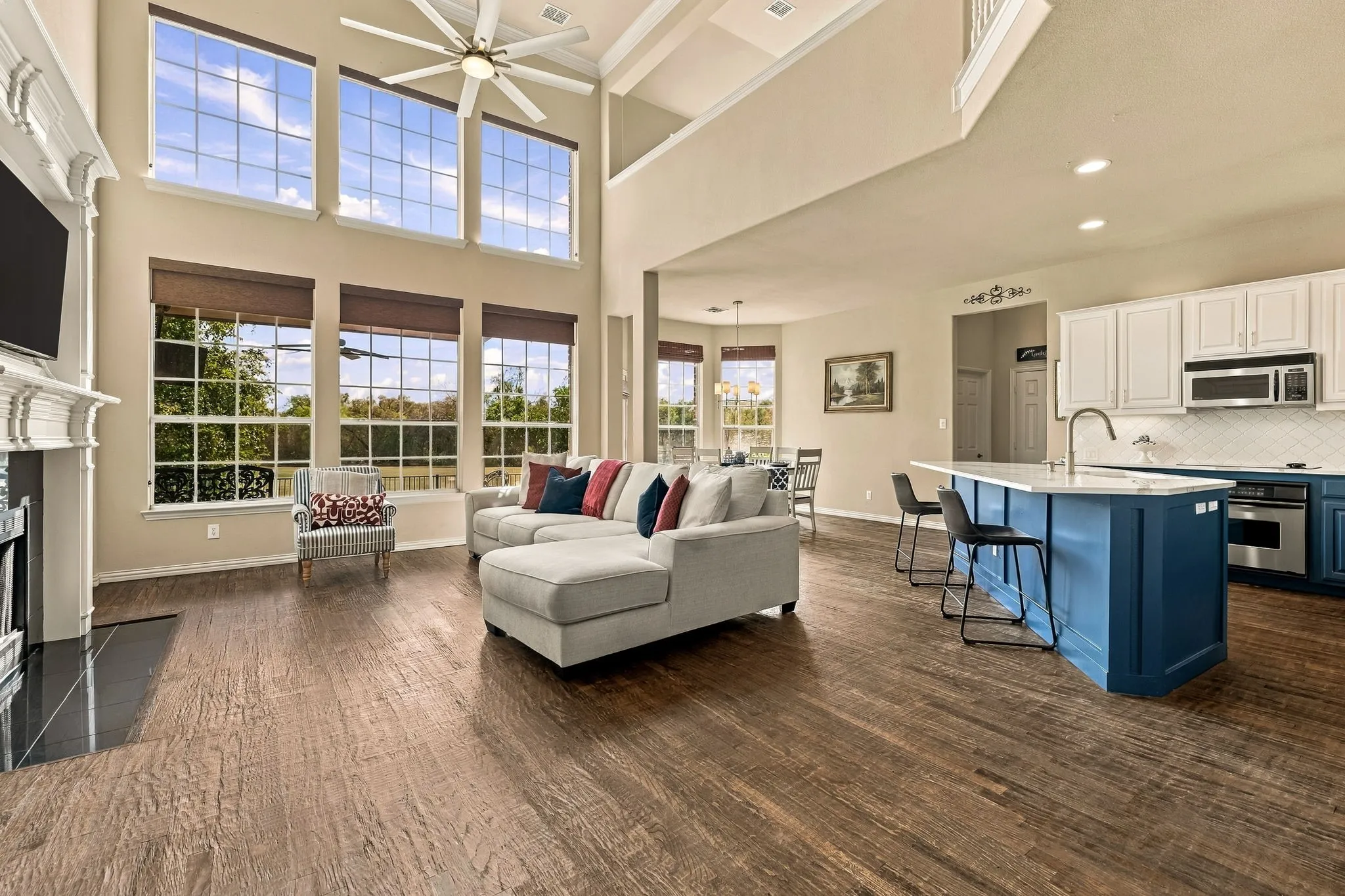 Single Family Residence For Sale in Denton County , 2671 SLEEPY HOLLOW Trail, Frisco, Texas 75034, 4 Bedroom, 4 Bathroom, 3 Garage spaces, 3,470 Sqft, built in 2003, mls#21400053, Real Estate Agent in Frisco, Homes For Sale in Denton county, Homes For Sale in Frisco, Realtor in Frisco Texas, Real Estate Brokerage Independent Realty Texas, Luminita Cordes Realtor