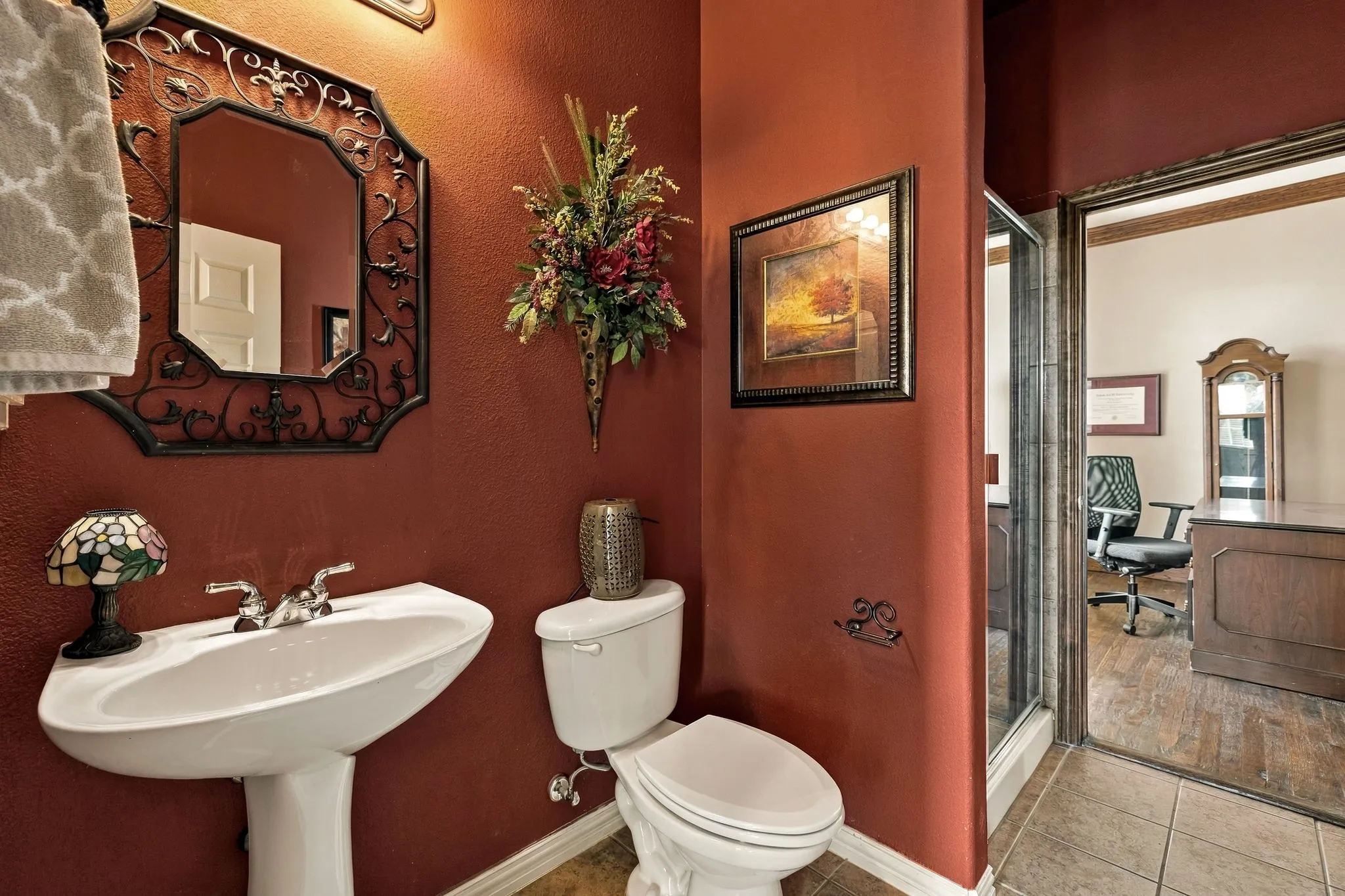 Single Family Residence For Sale in Denton County , 2671 SLEEPY HOLLOW Trail, Frisco, Texas 75034, 4 Bedroom, 4 Bathroom, 3 Garage spaces, 3,470 Sqft, built in 2003, mls#21400053, Real Estate Agent in Frisco, Homes For Sale in Denton county, Homes For Sale in Frisco, Realtor in Frisco Texas, Real Estate Brokerage Independent Realty Texas, Luminita Cordes Realtor