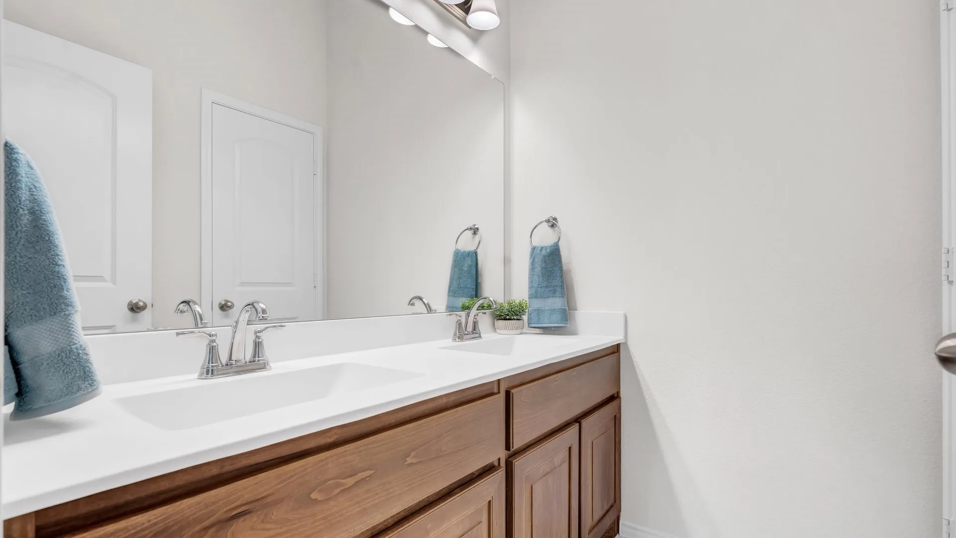 Silo Mills-Select Model-Concept 2186-Bathroom