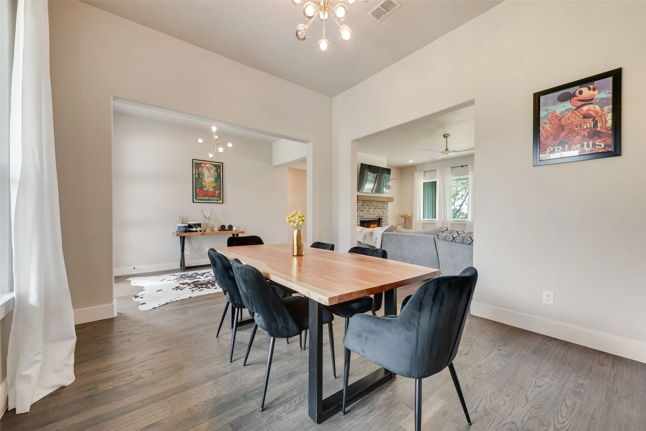Single Family Residence For Sale in Parker County , 301 Sharla Smelley Road, Weatherford, Texas 76088, 4 Bedroom, 3 Bathroom, 2 Garage spaces, 2,476 Sqft, built in 2022, mls#21400992, Real Estate Agent in Weatherford, Homes For Sale in Parker county, Homes For Sale in Weatherford, Realtor in Weatherford Texas, Real Estate Brokerage Independent Realty Texas, Luminita Cordes Realtor