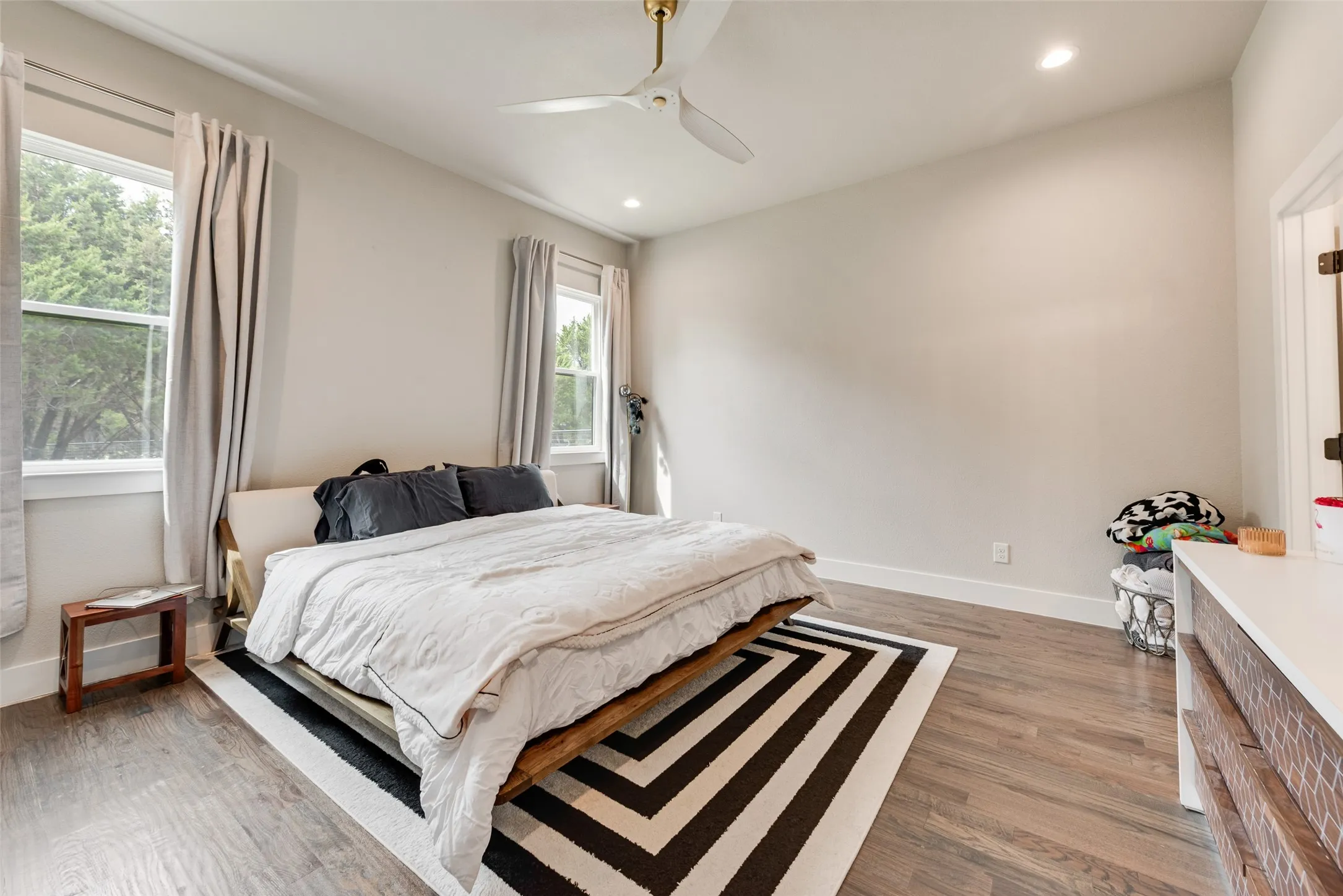Single Family Residence For Sale in Parker County , 301 Sharla Smelley Road, Weatherford, Texas 76088, 4 Bedroom, 3 Bathroom, 2 Garage spaces, 2,476 Sqft, built in 2022, mls#21400992, Real Estate Agent in Weatherford, Homes For Sale in Parker county, Homes For Sale in Weatherford, Realtor in Weatherford Texas, Real Estate Brokerage Independent Realty Texas, Luminita Cordes Realtor