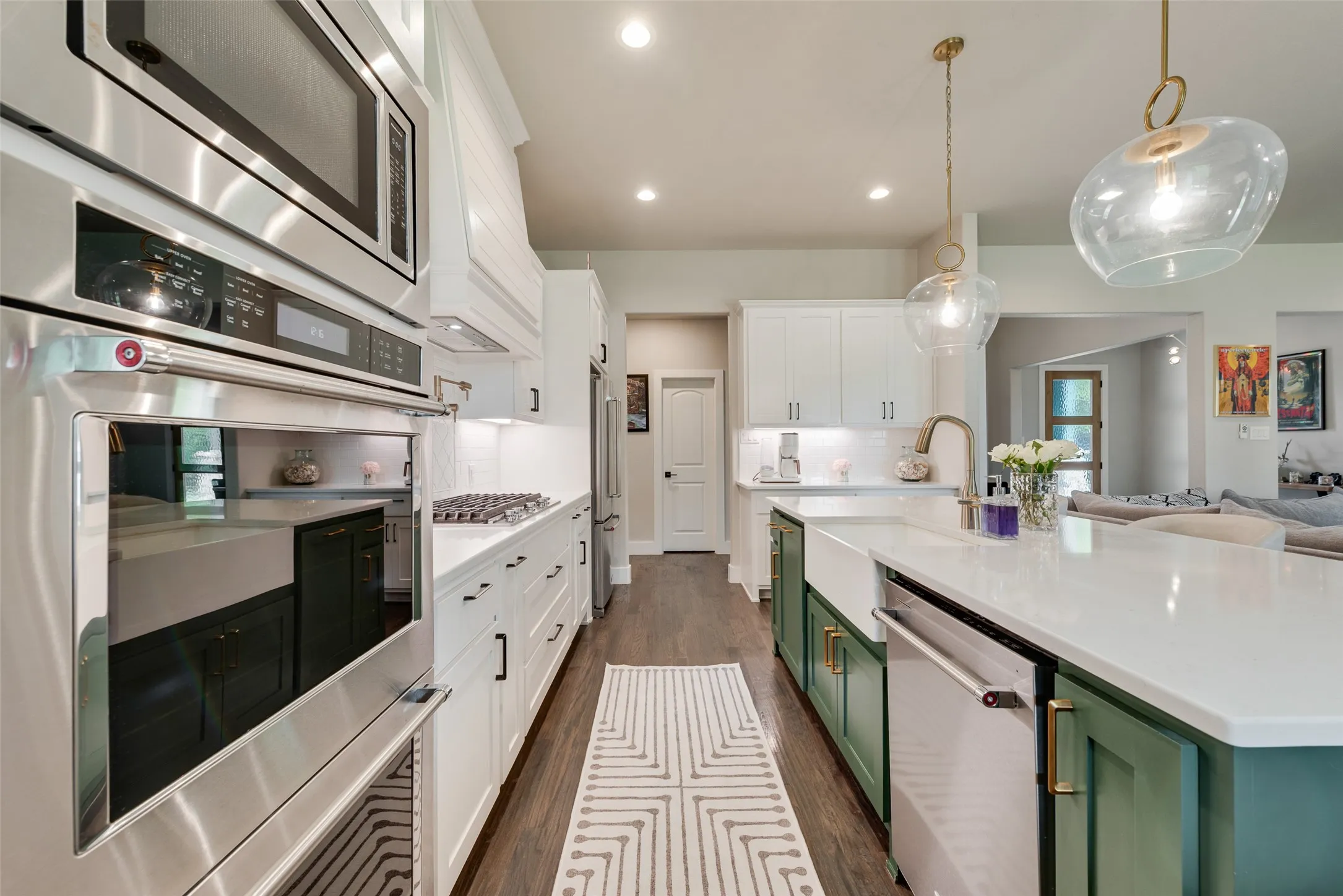 Single Family Residence For Sale in Parker County , 301 Sharla Smelley Road, Weatherford, Texas 76088, 4 Bedroom, 3 Bathroom, 2 Garage spaces, 2,476 Sqft, built in 2022, mls#21400992, Real Estate Agent in Weatherford, Homes For Sale in Parker county, Homes For Sale in Weatherford, Realtor in Weatherford Texas, Real Estate Brokerage Independent Realty Texas, Luminita Cordes Realtor
