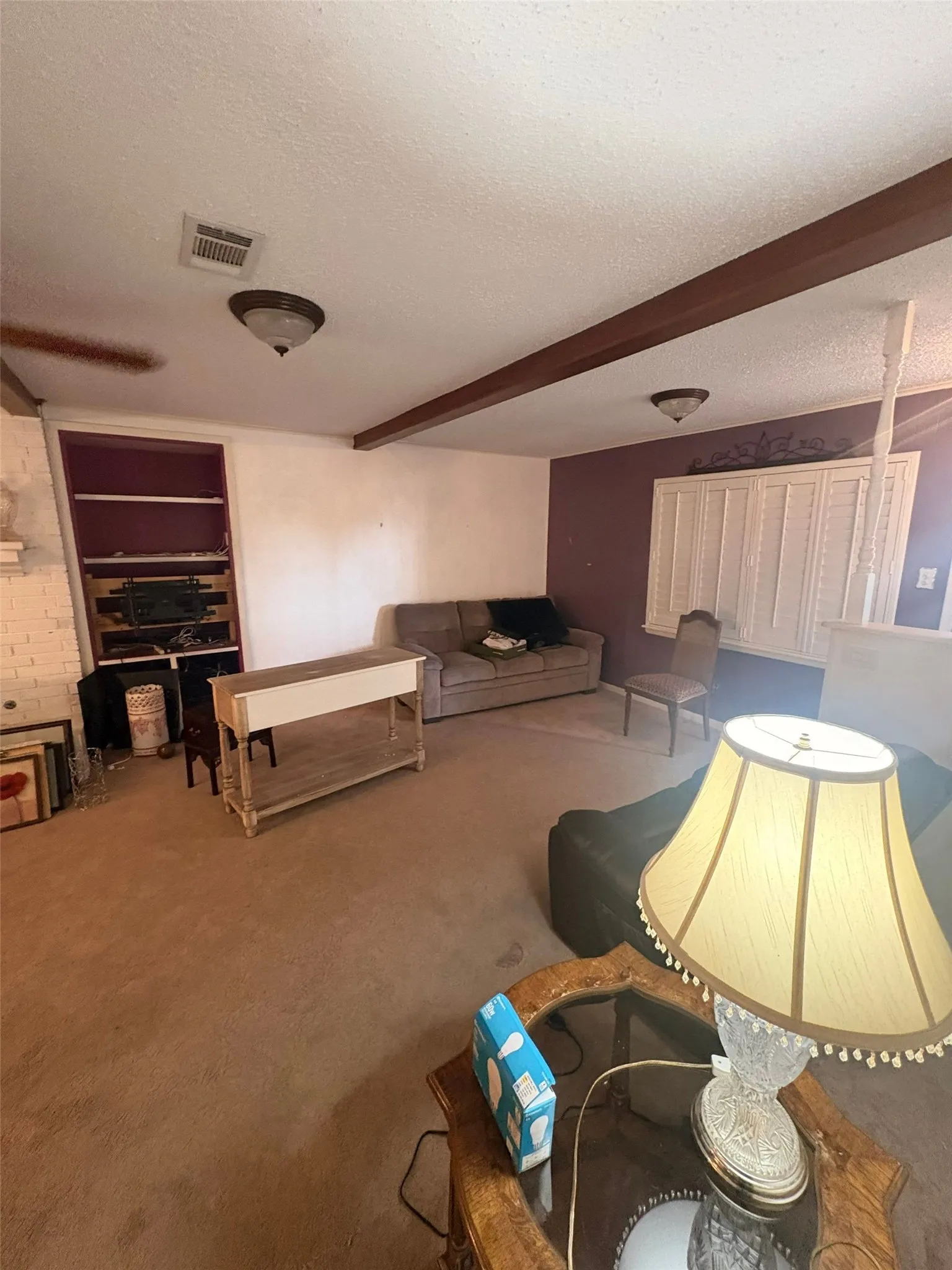 Single Family Residence For Sale in Tarrant County , 5516 Lubbock Avenue, Fort Worth, Texas 76133, 3 Bedroom, 2 Bathroom, 1 Garage spaces, 1,398 Sqft, built in 1964, mls#21401591, Real Estate Agent in Fort Worth, Homes For Sale in Tarrant county, Homes For Sale in Fort Worth, Realtor in Fort Worth Texas, Real Estate Brokerage Independent Realty Texas, Luminita Cordes Realtor