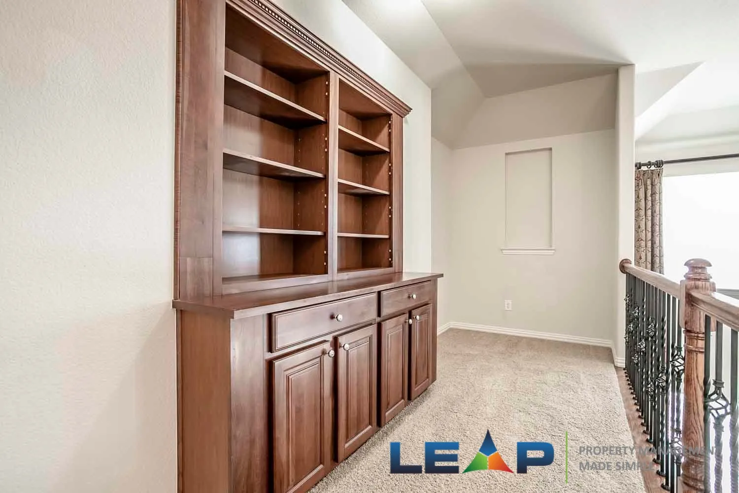 Single Family Residence For Rent in Denton County , 11178 Monarch Drive, Frisco, Texas 75033, 5 Bedroom, 3 Bathroom, 2 Garage spaces, 3,589 Sqft, built in 2005, mls#21401602, Real Estate Agent in Frisco, Homes For Rent in Denton county, Homes For Rent in Frisco, Realtor in Frisco Texas, Real Estate Brokerage Independent Realty Texas, Luminita Cordes Realtor
