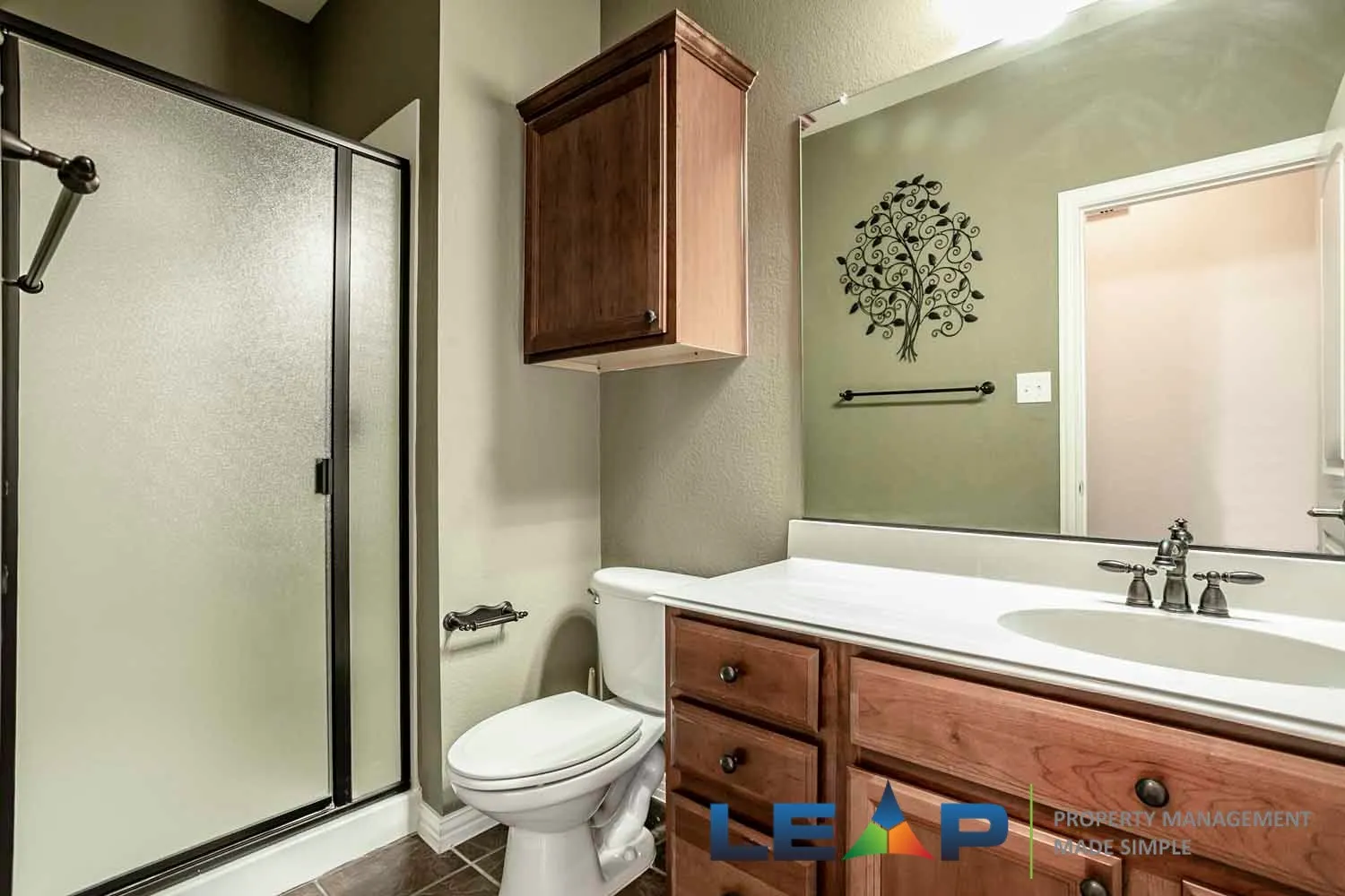 Single Family Residence For Rent in Denton County , 11178 Monarch Drive, Frisco, Texas 75033, 5 Bedroom, 3 Bathroom, 2 Garage spaces, 3,589 Sqft, built in 2005, mls#21401602, Real Estate Agent in Frisco, Homes For Rent in Denton county, Homes For Rent in Frisco, Realtor in Frisco Texas, Real Estate Brokerage Independent Realty Texas, Luminita Cordes Realtor