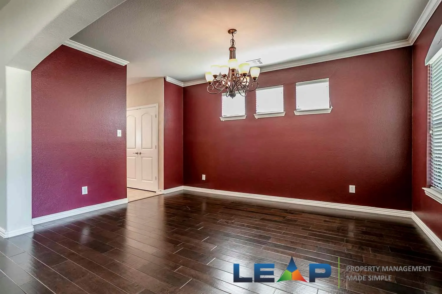 Single Family Residence For Rent in Denton County , 11178 Monarch Drive, Frisco, Texas 75033, 5 Bedroom, 3 Bathroom, 2 Garage spaces, 3,589 Sqft, built in 2005, mls#21401602, Real Estate Agent in Frisco, Homes For Rent in Denton county, Homes For Rent in Frisco, Realtor in Frisco Texas, Real Estate Brokerage Independent Realty Texas, Luminita Cordes Realtor