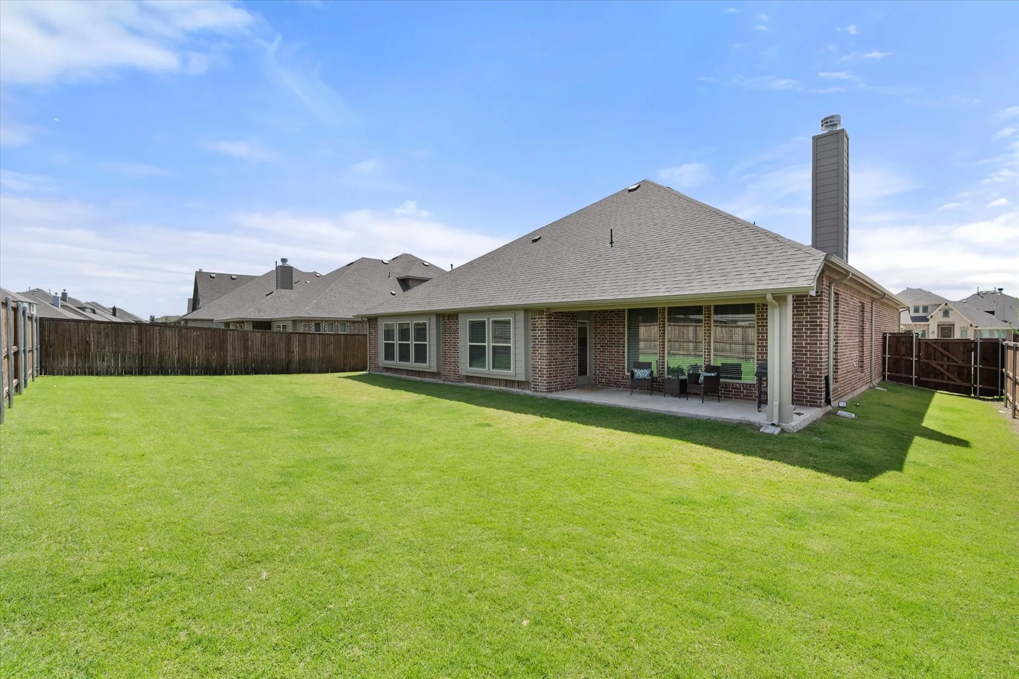Single Family Residence For Sale in Johnson County , 2406 Warrington Place, Mansfield, Texas 76084, 3 Bedroom, 3 Bathroom, 2 Garage spaces, 2,565 Sqft, built in 2024, mls#21401412, Real Estate Agent in Mansfield, Homes For Sale in Johnson county, Homes For Sale in Mansfield, Realtor in Mansfield Texas, Real Estate Brokerage Independent Realty Texas, Luminita Cordes Realtor
