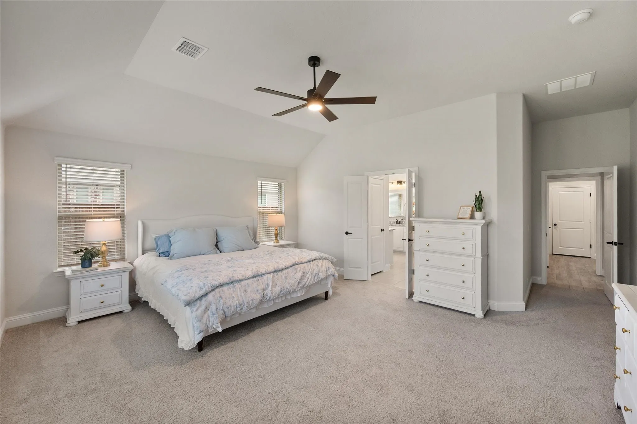 Single Family Residence For Sale in Johnson County , 2406 Warrington Place, Mansfield, Texas 76084, 3 Bedroom, 3 Bathroom, 2 Garage spaces, 2,565 Sqft, built in 2024, mls#21401412, Real Estate Agent in Mansfield, Homes For Sale in Johnson county, Homes For Sale in Mansfield, Realtor in Mansfield Texas, Real Estate Brokerage Independent Realty Texas, Luminita Cordes Realtor