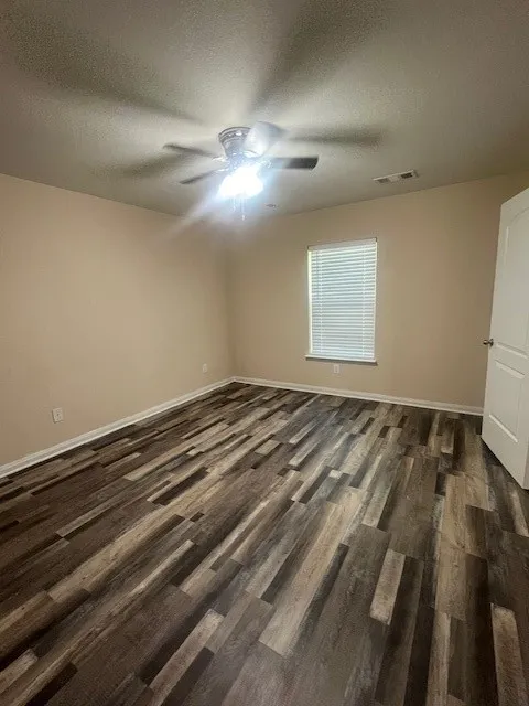 Single Family Residence For Rent in Collin County , 1910 Pilot Point Way, Princeton, Texas 75407, 4 Bedroom, 2 Bathroom, 2 Garage spaces, 1,656 Sqft, built in 2018, mls#21401611, Real Estate Agent in Princeton, Homes For Rent in Collin county, Homes For Rent in Princeton, Realtor in Princeton Texas, Real Estate Brokerage Independent Realty Texas, Luminita Cordes Realtor
