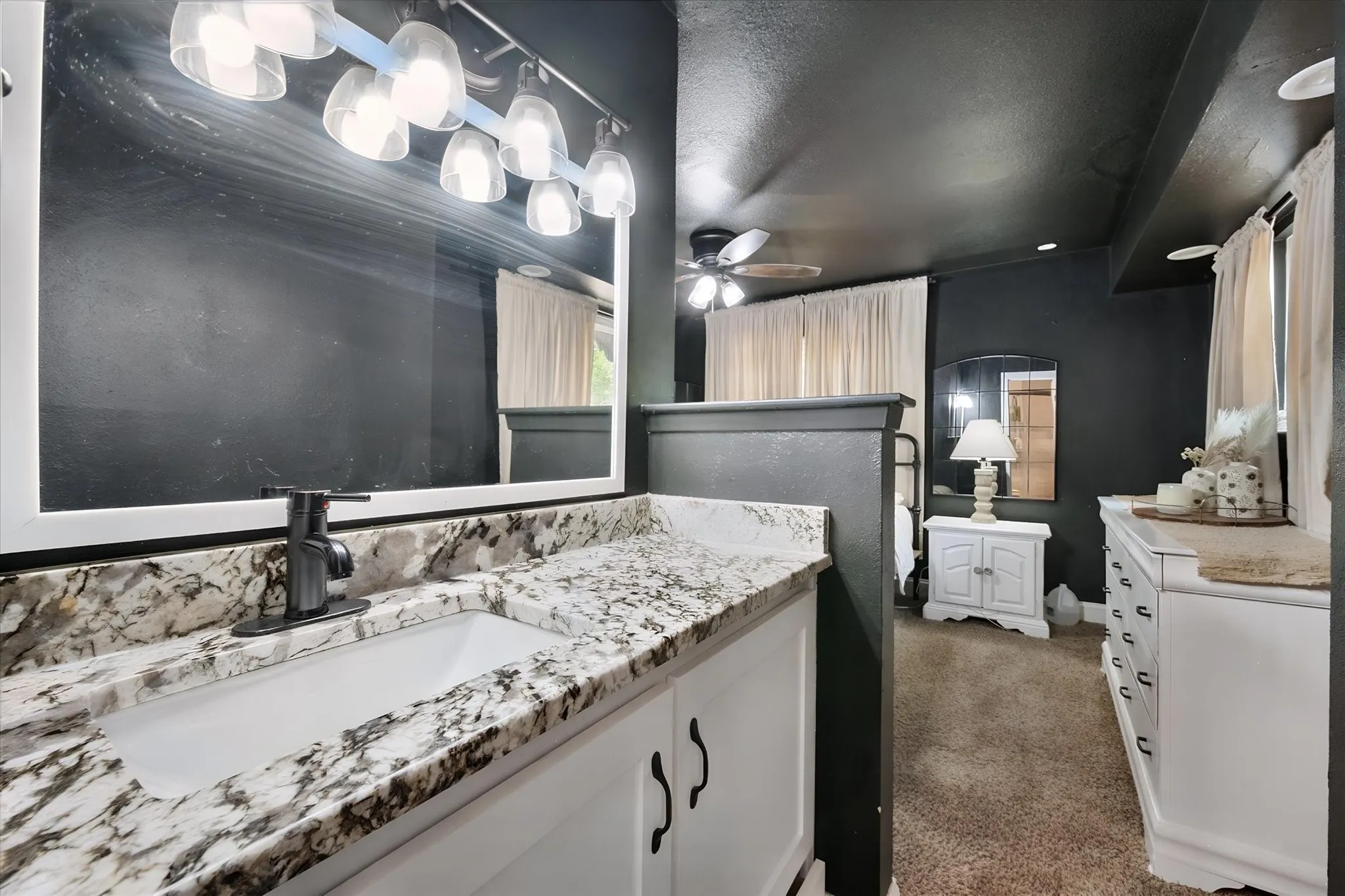 Single Family Residence For Sale in Johnson County , 316 Wintercrest Road, Burleson, Texas 76028, 3 Bedroom, 2 Bathroom, 2 Garage spaces, 1,434 Sqft, built in 1964, mls#21401614, Real Estate Agent in Burleson, Homes For Sale in Johnson county, Homes For Sale in Burleson, Realtor in Burleson Texas, Real Estate Brokerage Independent Realty Texas, Luminita Cordes Realtor