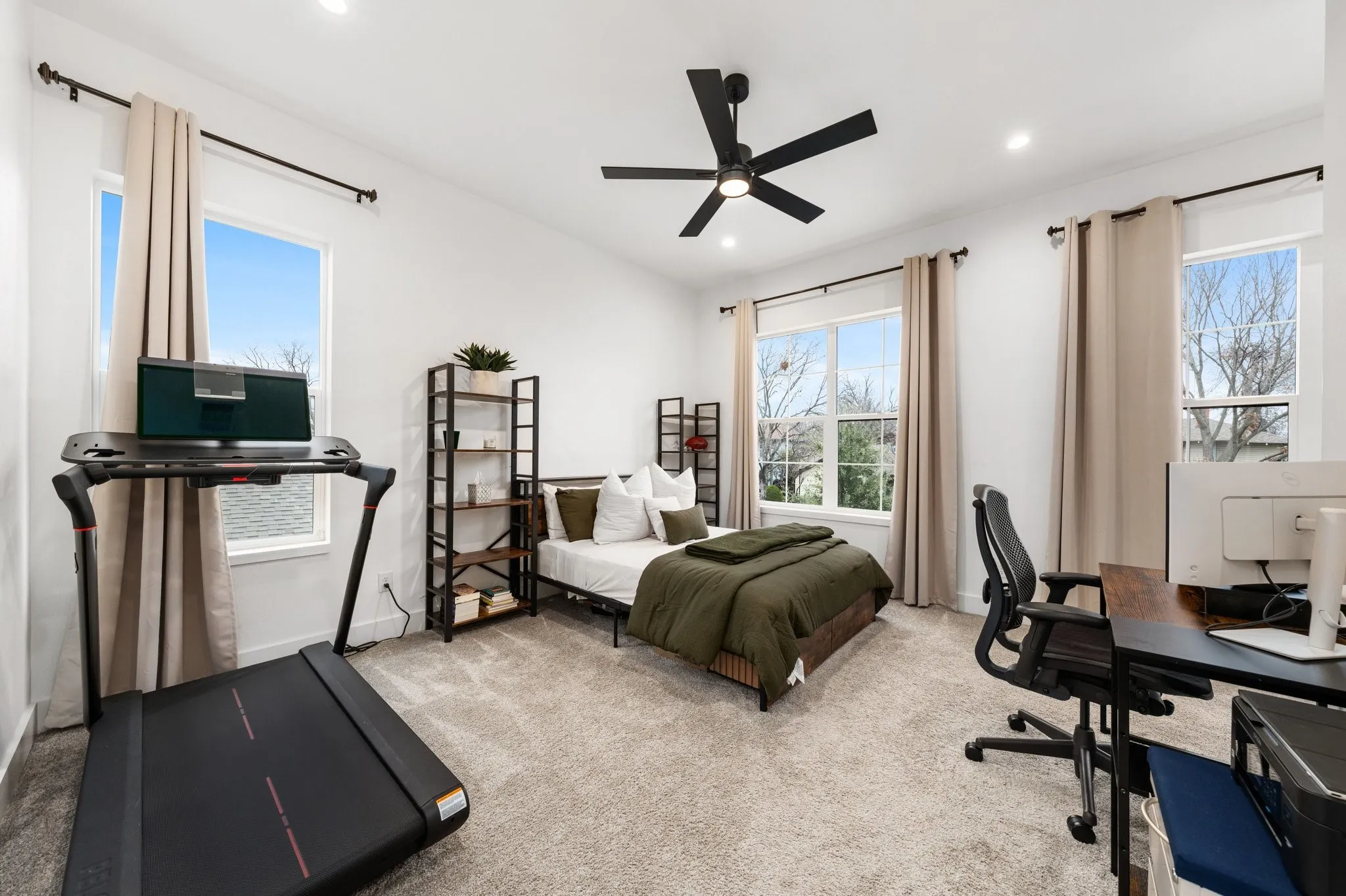 Single Family Residence For Sale in Dallas County , 1101 Martinique Avenue, Dallas, Texas 75223, 3 Bedroom, 3 Bathroom, 2 Garage spaces, 2,151 Sqft, built in 2023, mls#21401599, Real Estate Agent in Dallas, Homes For Sale in Dallas county, Homes For Sale in Dallas, Realtor in Dallas Texas, Real Estate Brokerage Independent Realty Texas, Luminita Cordes Realtor