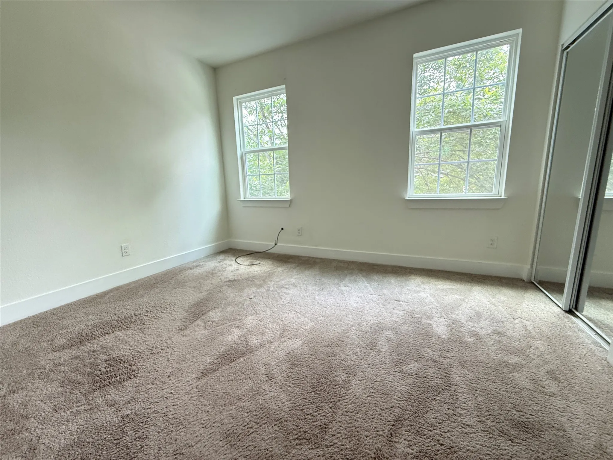Single Family Residence For Sale in Kaufman County , 201 E 10th Street, Kaufman, Texas 75142, 4 Bedroom, 3 Bathroom, 2 Garage spaces, 1,963 Sqft, built in 2022, mls#21401608, Real Estate Agent in Kaufman, Homes For Sale in Kaufman county, Homes For Sale in Kaufman, Realtor in Kaufman Texas, Real Estate Brokerage Independent Realty Texas, Luminita Cordes Realtor