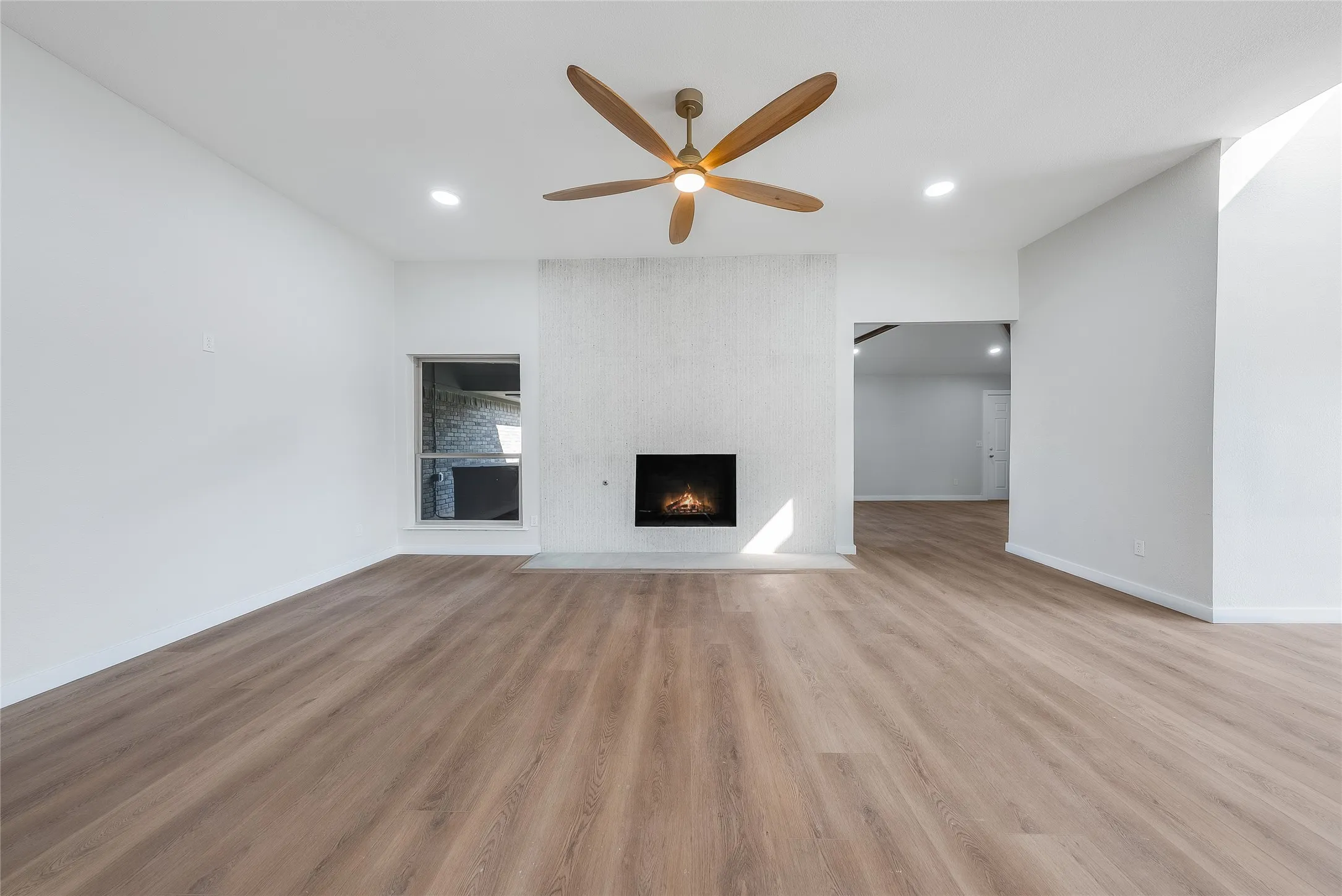 Single Family Residence For Sale in Collin County , 2701 Crow Valley Trail, Plano, Texas 75023, 4 Bedroom, 3 Bathroom, 2 Garage spaces, 2,470 Sqft, built in 1978, mls#21388636, Real Estate Agent in Plano, Homes For Sale in Collin county, Homes For Sale in Plano, Realtor in Plano Texas, Real Estate Brokerage Independent Realty Texas, Luminita Cordes Realtor
