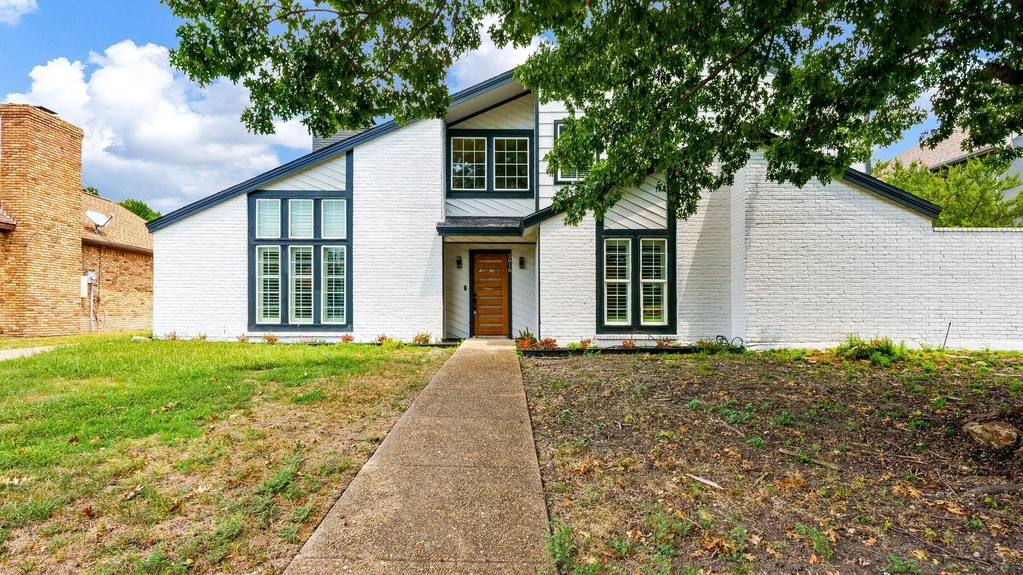 Single Family Residence For Rent in Collin County , 2616 Ellis Court, Plano, Texas 75075, 5 Bedroom, 3 Bathroom, 2 Garage spaces, 2,682 Sqft, built in 1980, mls#21401620, Real Estate Agent in Plano, Homes For Rent in Collin county, Homes For Rent in Plano, Realtor in Plano Texas, Real Estate Brokerage Independent Realty Texas, Luminita Cordes Realtor