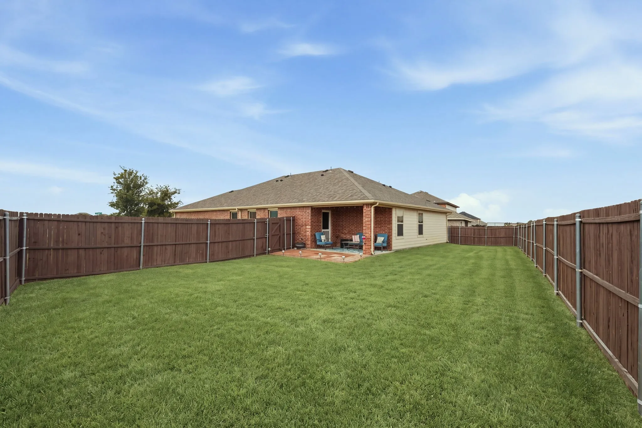 A backyard this big is hard to find today!  Full yard sprinkler system too.