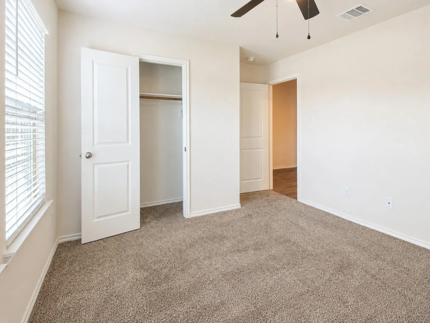 Single Family Residence For Sale in Denton County , 3938 Aintree Avenue, Celina, Texas 76227, 4 Bedroom, 2 Bathroom, 2 Garage spaces, 1,851 Sqft, built in 2021, mls#21397338, Real Estate Agent in Celina, Homes For Sale in Denton county, Homes For Sale in Celina, Realtor in Celina Texas, Real Estate Brokerage Independent Realty Texas, Luminita Cordes Realtor