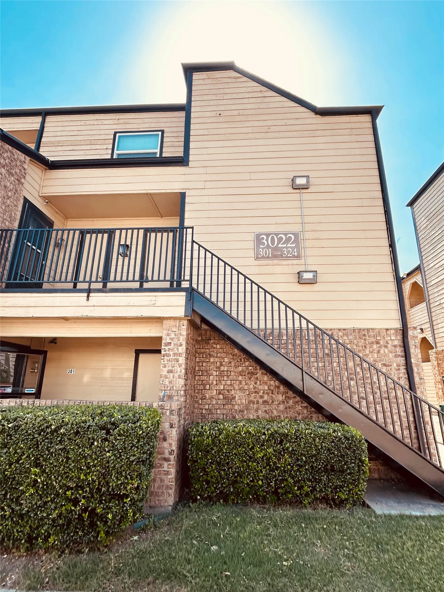 Condominium For Rent in Dallas County , 3022 Forest Lane 319, Dallas, Texas 75234, 1 Bedroom, 1 Bathroom, Garage spaces, 552 Sqft, built in 1982, mls#21401605, Real Estate Agent in Dallas, Homes For Rent in Dallas county, Homes For Rent in Dallas, Realtor in Dallas Texas, Real Estate Brokerage Independent Realty Texas, Luminita Cordes Realtor