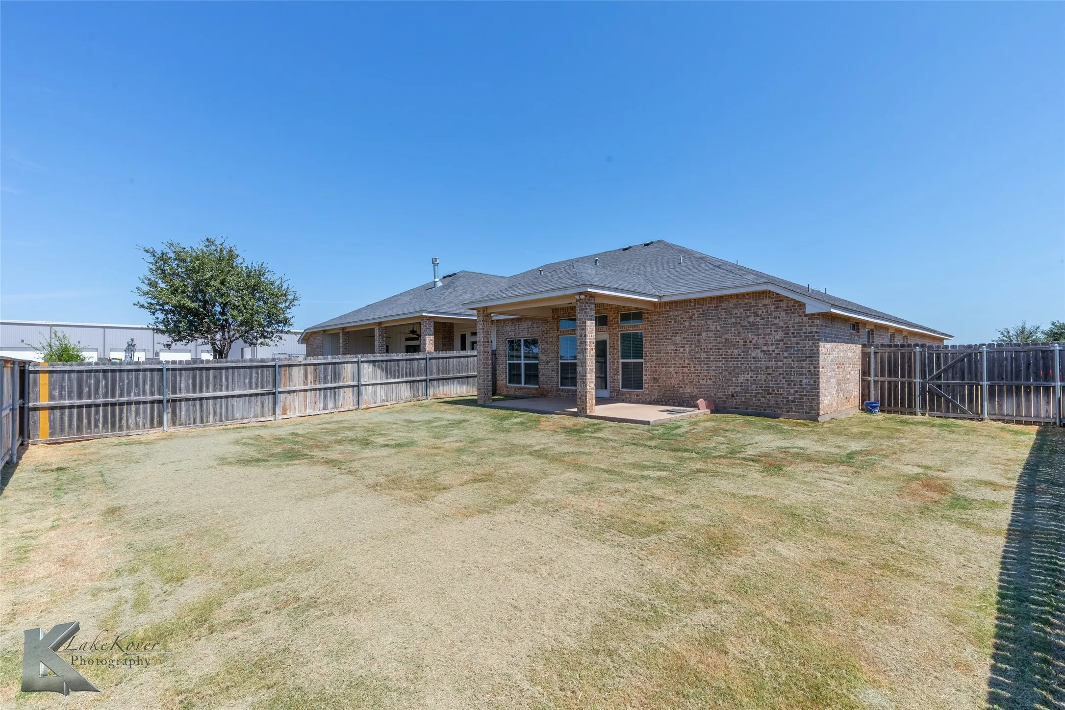 Duplex For Rent in Taylor County , 3804 Carrera Lane, Abilene, Texas 79602, 3 Bedroom, 2 Bathroom, 2 Garage spaces, 1,539 Sqft, built in 2016, mls#21401638, Real Estate Agent in Abilene, Homes For Rent in Taylor county, Homes For Rent in Abilene, Realtor in Abilene Texas, Real Estate Brokerage Independent Realty Texas, Luminita Cordes Realtor
