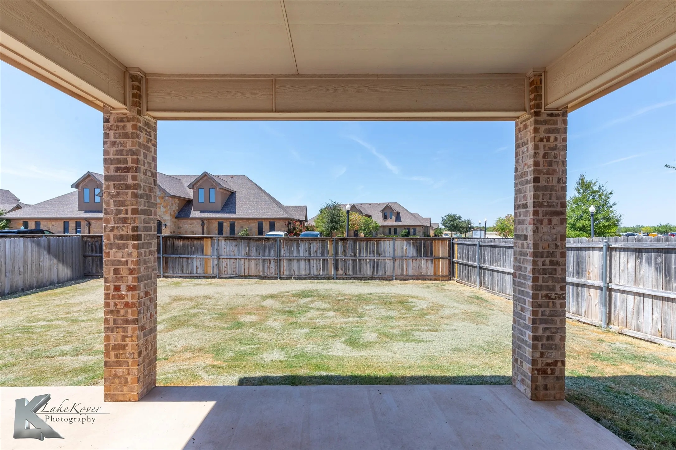 Duplex For Rent in Taylor County , 3804 Carrera Lane, Abilene, Texas 79602, 3 Bedroom, 2 Bathroom, 2 Garage spaces, 1,539 Sqft, built in 2016, mls#21401638, Real Estate Agent in Abilene, Homes For Rent in Taylor county, Homes For Rent in Abilene, Realtor in Abilene Texas, Real Estate Brokerage Independent Realty Texas, Luminita Cordes Realtor