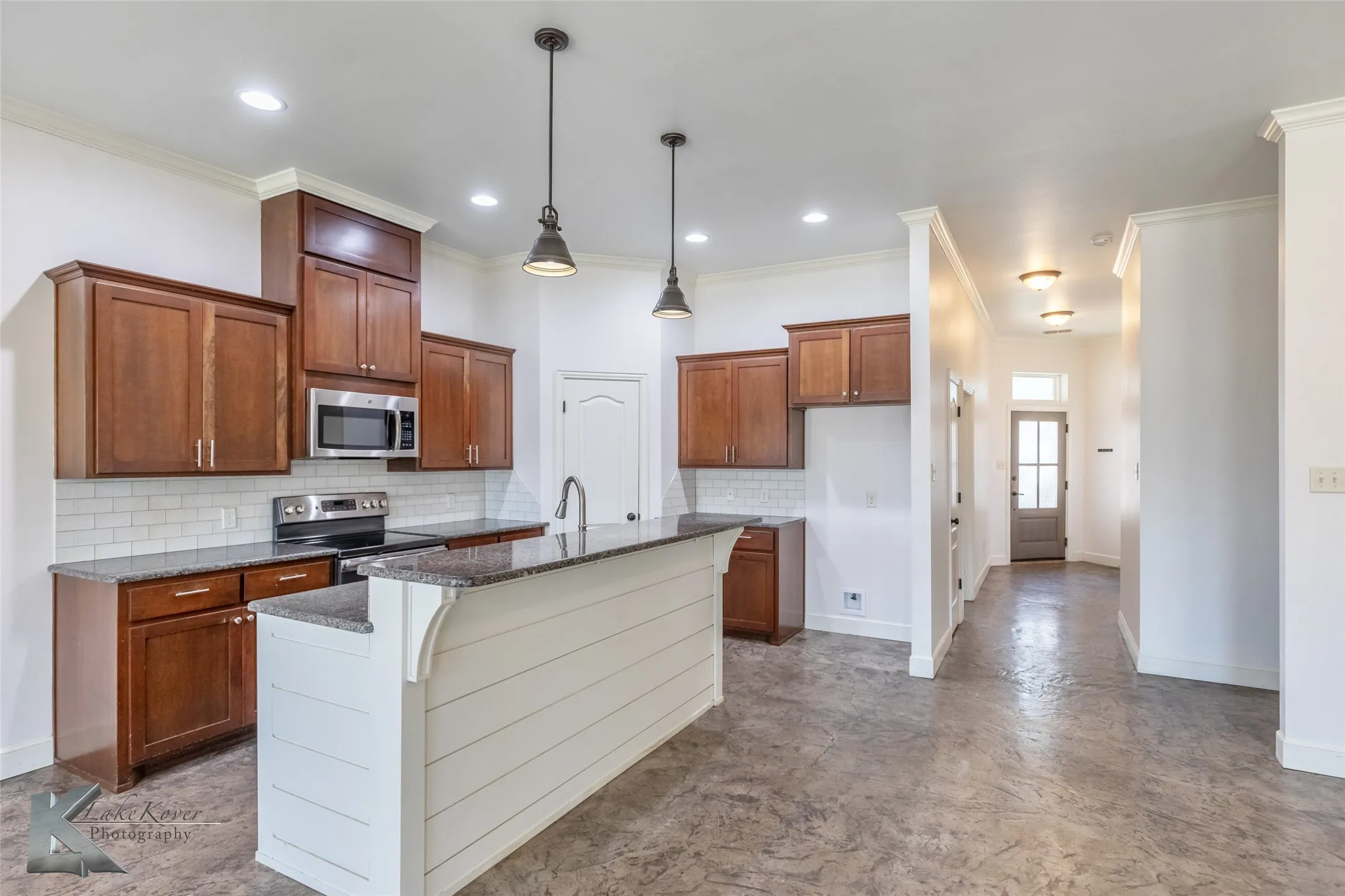 Duplex For Rent in Taylor County , 3804 Carrera Lane, Abilene, Texas 79602, 3 Bedroom, 2 Bathroom, 2 Garage spaces, 1,539 Sqft, built in 2016, mls#21401638, Real Estate Agent in Abilene, Homes For Rent in Taylor county, Homes For Rent in Abilene, Realtor in Abilene Texas, Real Estate Brokerage Independent Realty Texas, Luminita Cordes Realtor