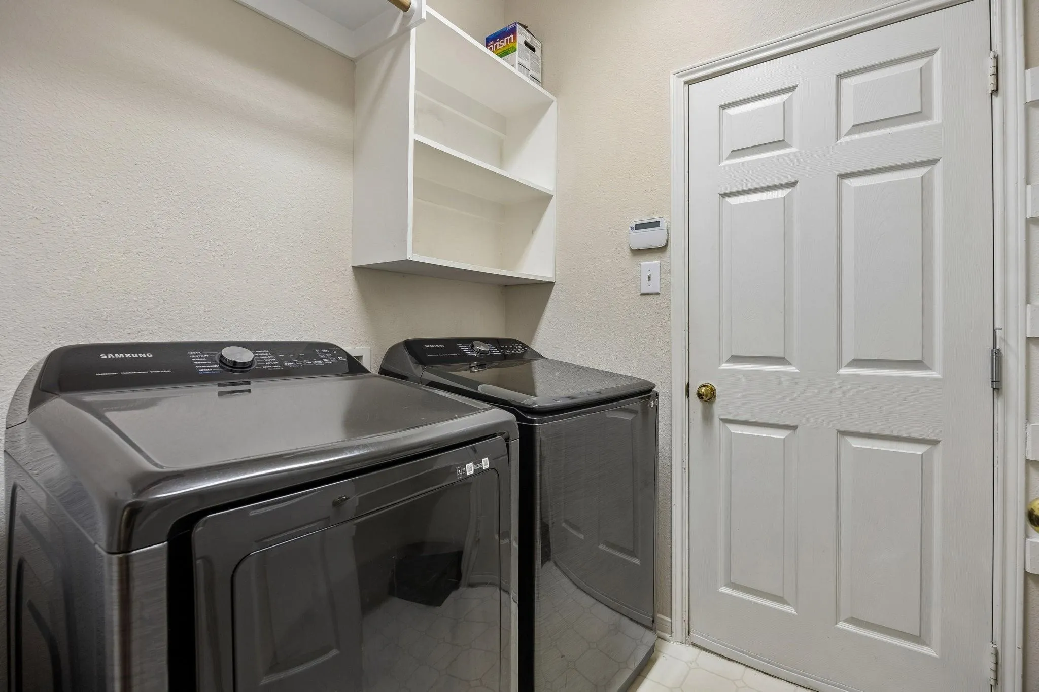 Single Family Residence For Rent in Denton County , 104 Rolling Rock Drive, Trophy Club, Texas 76262, 4 Bedroom, 3 Bathroom, 2 Garage spaces, 2,220 Sqft, built in 1998, mls#21401405, Real Estate Agent in Trophy Club, Homes For Rent in Denton county, Homes For Rent in Trophy Club, Realtor in Trophy Club Texas, Real Estate Brokerage Independent Realty Texas, Luminita Cordes Realtor
