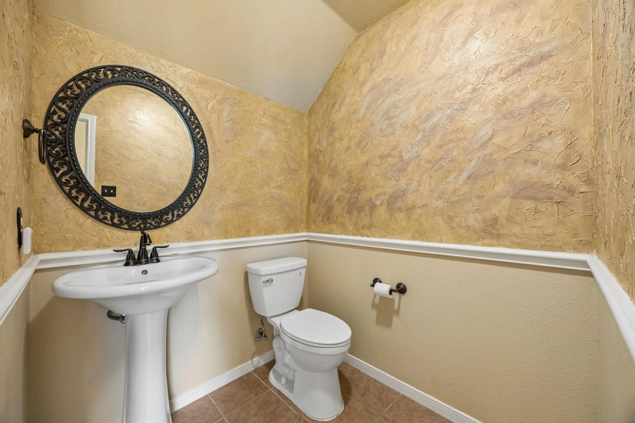 Single Family Residence For Rent in Denton County , 104 Rolling Rock Drive, Trophy Club, Texas 76262, 4 Bedroom, 3 Bathroom, 2 Garage spaces, 2,220 Sqft, built in 1998, mls#21401405, Real Estate Agent in Trophy Club, Homes For Rent in Denton county, Homes For Rent in Trophy Club, Realtor in Trophy Club Texas, Real Estate Brokerage Independent Realty Texas, Luminita Cordes Realtor
