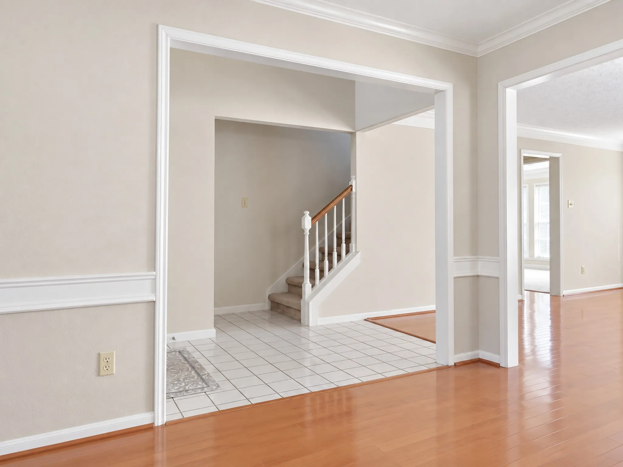 Single Family Residence For Sale in Dallas County , 2417 Fulton Drive, Garland, Texas 75044, 4 Bedroom, 3 Bathroom, 2 Garage spaces, 3,390 Sqft, built in 1987, mls#21401627, Real Estate Agent in Garland, Homes For Sale in Dallas county, Homes For Sale in Garland, Realtor in Garland Texas, Real Estate Brokerage Independent Realty Texas, Luminita Cordes Realtor