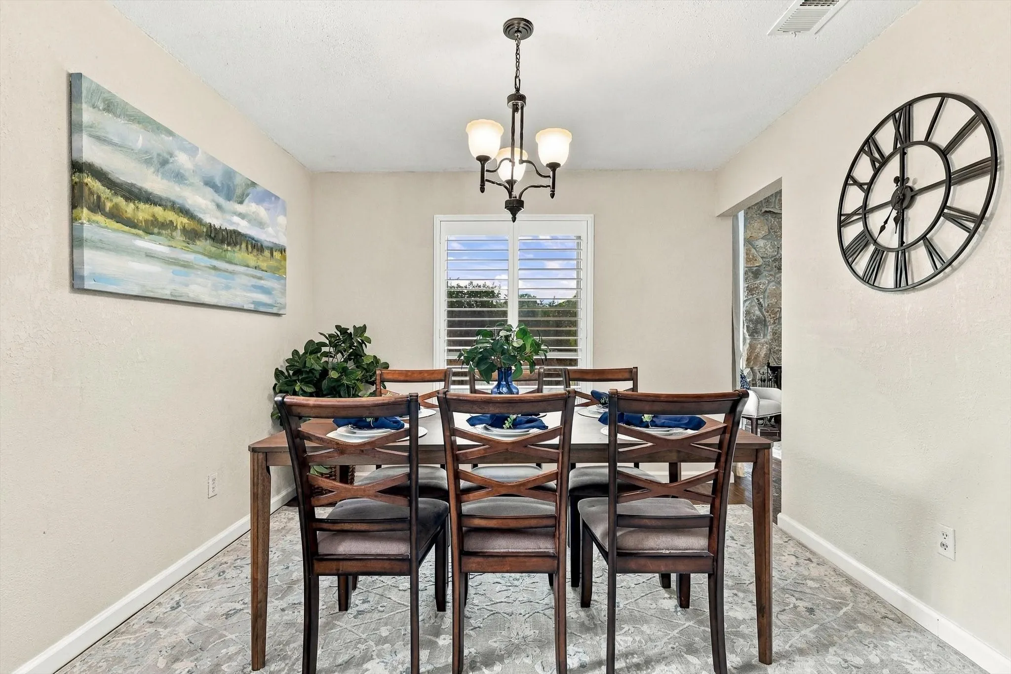Single Family Residence For Sale in Tarrant County , 3713 Dexter Avenue, Fort Worth, Texas 76107, 3 Bedroom, 2 Bathroom, Garage spaces, 1,440 Sqft, built in 1978, mls#21401423, Real Estate Agent in Fort Worth, Homes For Sale in Tarrant county, Homes For Sale in Fort Worth, Realtor in Fort Worth Texas, Real Estate Brokerage Independent Realty Texas, Luminita Cordes Realtor