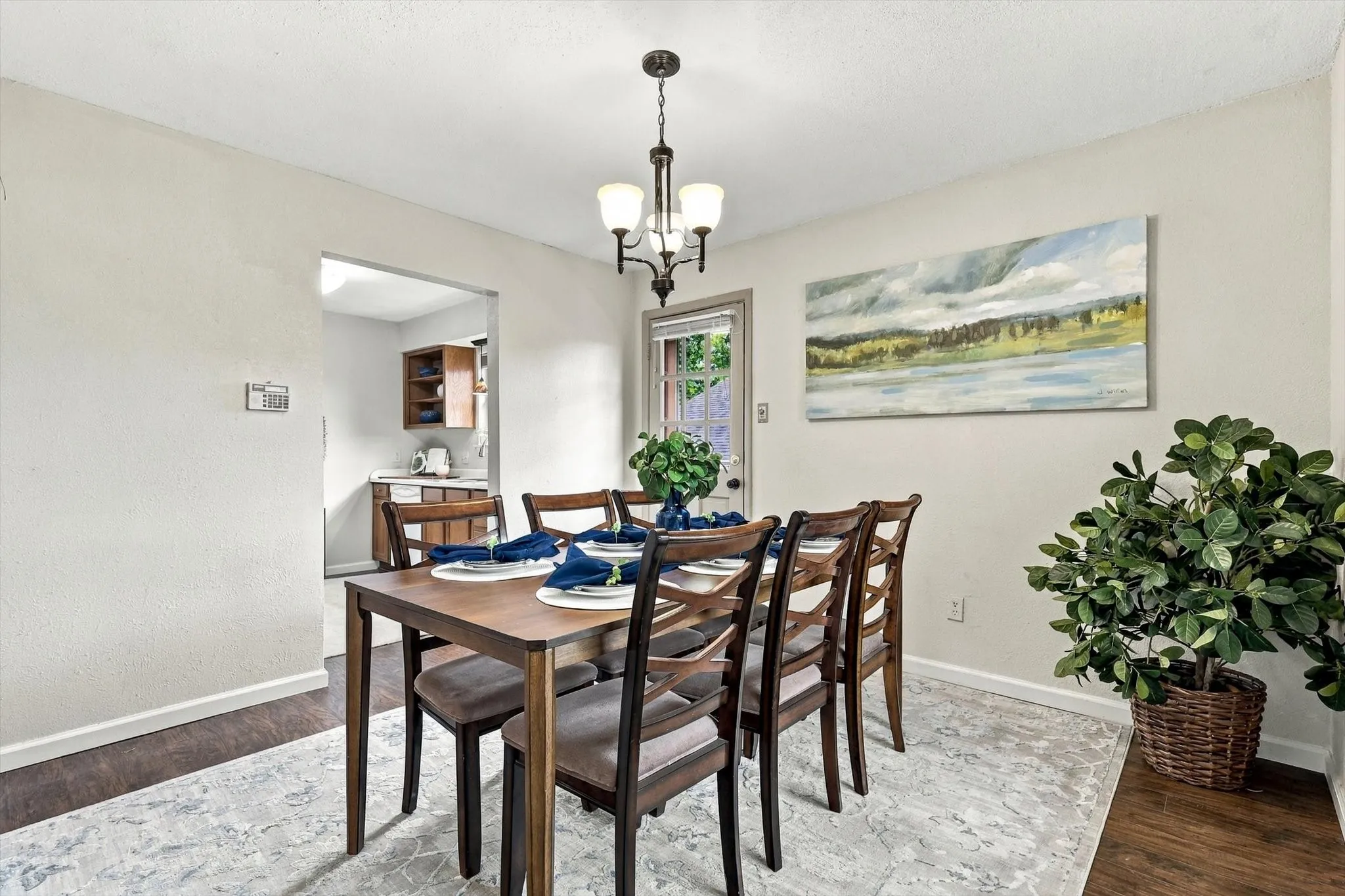 Single Family Residence For Sale in Tarrant County , 3713 Dexter Avenue, Fort Worth, Texas 76107, 3 Bedroom, 2 Bathroom, Garage spaces, 1,440 Sqft, built in 1978, mls#21401423, Real Estate Agent in Fort Worth, Homes For Sale in Tarrant county, Homes For Sale in Fort Worth, Realtor in Fort Worth Texas, Real Estate Brokerage Independent Realty Texas, Luminita Cordes Realtor