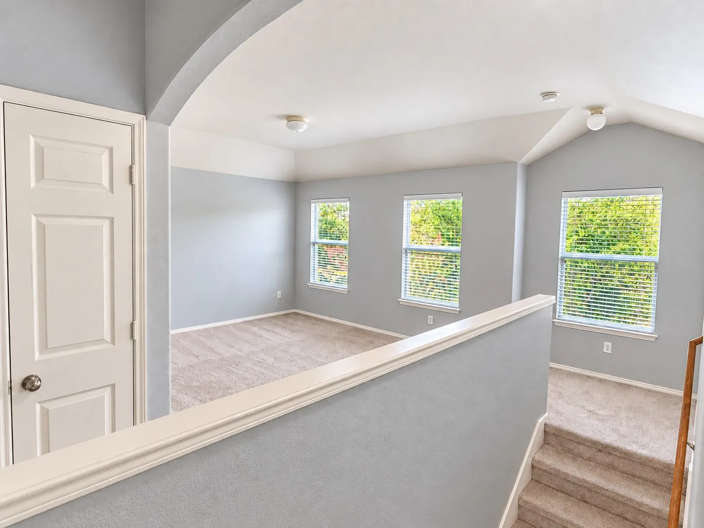Single Family Residence For Rent in Denton County , 1678 Chukar Drive, Aubrey, Texas 76227, 4 Bedroom, 3 Bathroom, 2 Garage spaces, 2,349 Sqft, built in 2005, mls#21401159, Real Estate Agent in Aubrey, Homes For Rent in Denton county, Homes For Rent in Aubrey, Realtor in Aubrey Texas, Real Estate Brokerage Independent Realty Texas, Luminita Cordes Realtor