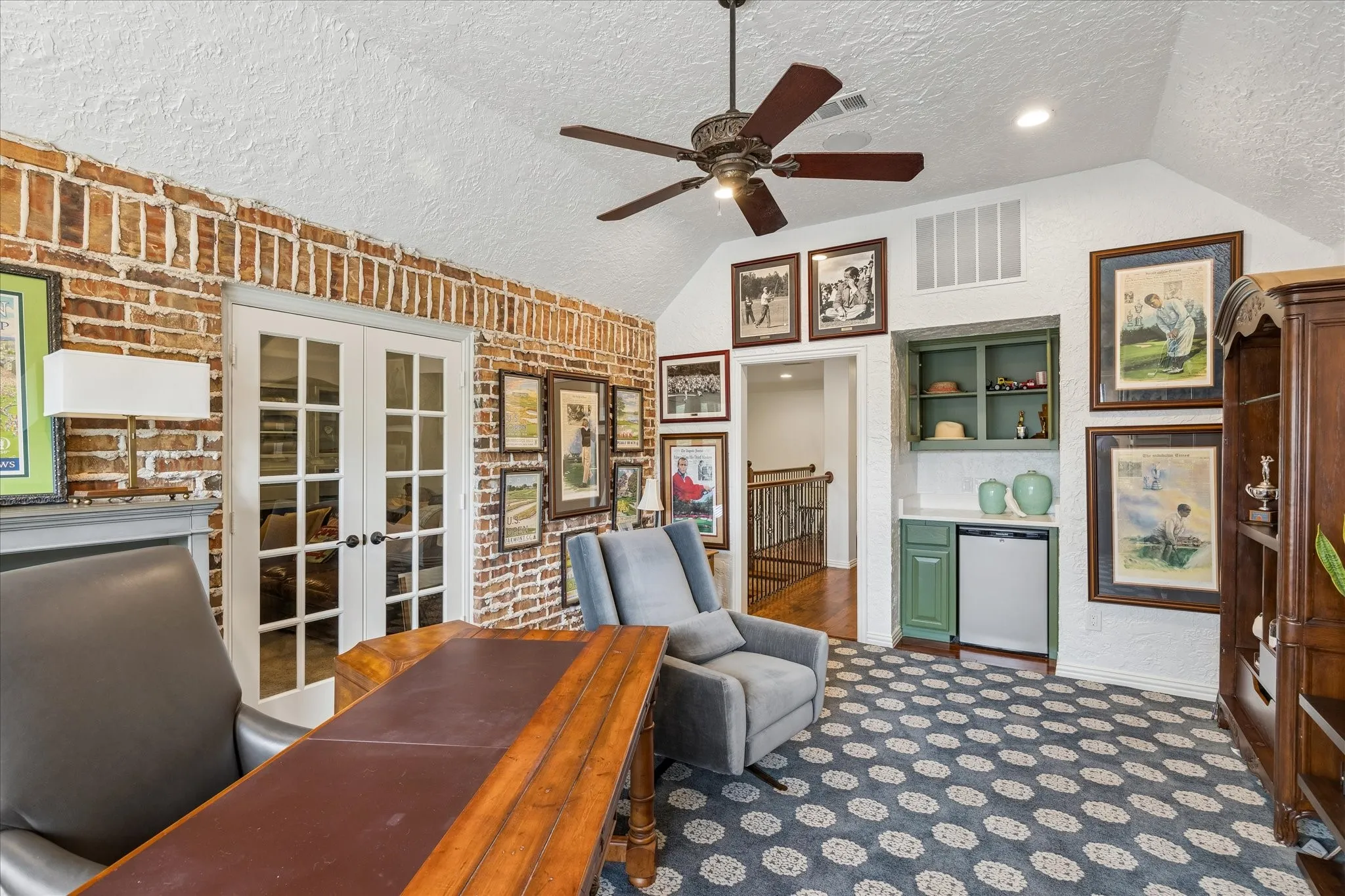 Single Family Residence For Sale in Denton County , 2101 Meadows Avenue, Lantana, Texas 76226, 4 Bedroom, 4 Bathroom, 3 Garage spaces, 3,674 Sqft, built in 2005, mls#21401583, Real Estate Agent in Lantana, Homes For Sale in Denton county, Homes For Sale in Lantana, Realtor in Lantana Texas, Real Estate Brokerage Independent Realty Texas, Luminita Cordes Realtor