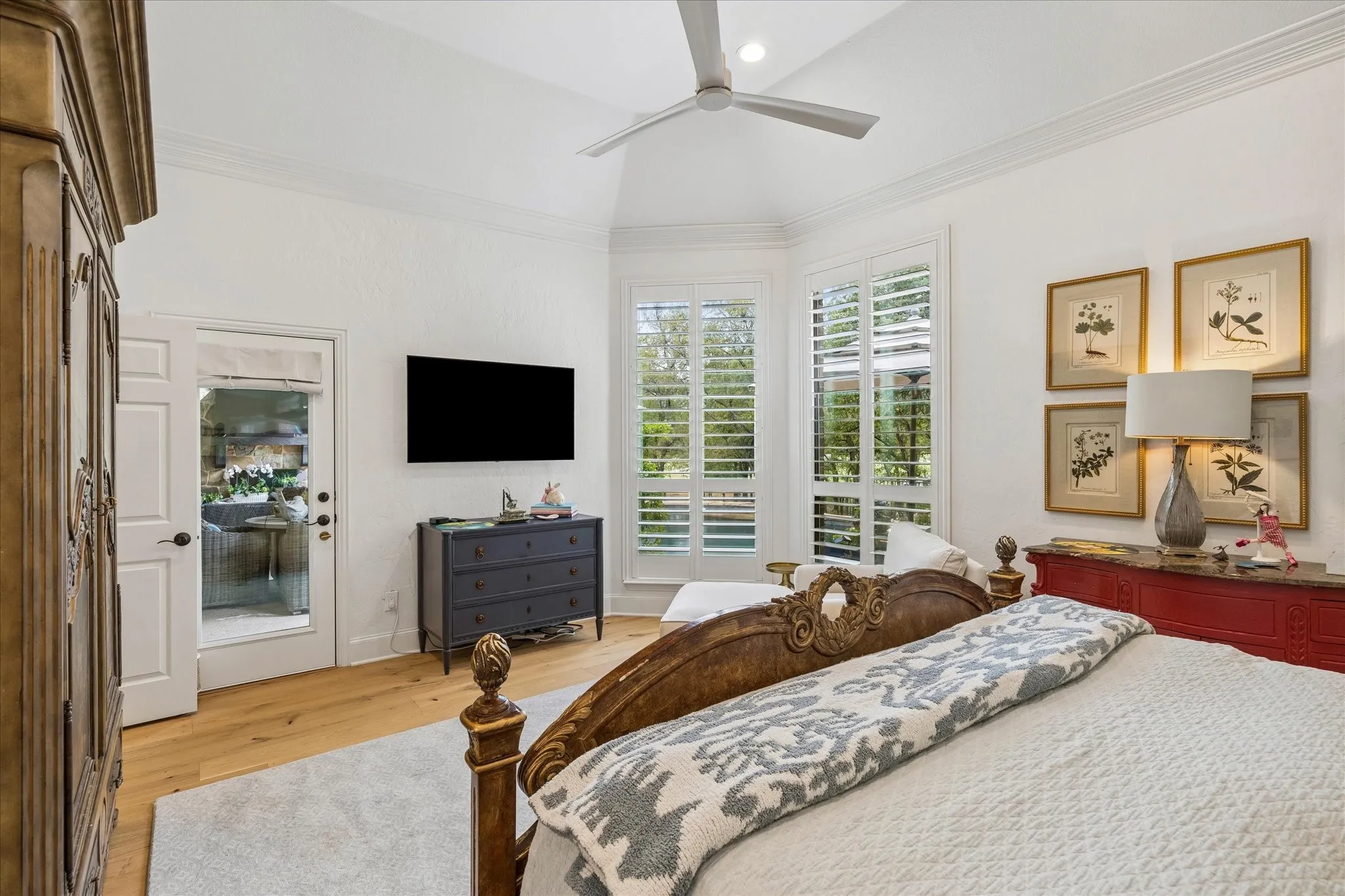 Single Family Residence For Sale in Denton County , 2101 Meadows Avenue, Lantana, Texas 76226, 4 Bedroom, 4 Bathroom, 3 Garage spaces, 3,674 Sqft, built in 2005, mls#21401583, Real Estate Agent in Lantana, Homes For Sale in Denton county, Homes For Sale in Lantana, Realtor in Lantana Texas, Real Estate Brokerage Independent Realty Texas, Luminita Cordes Realtor