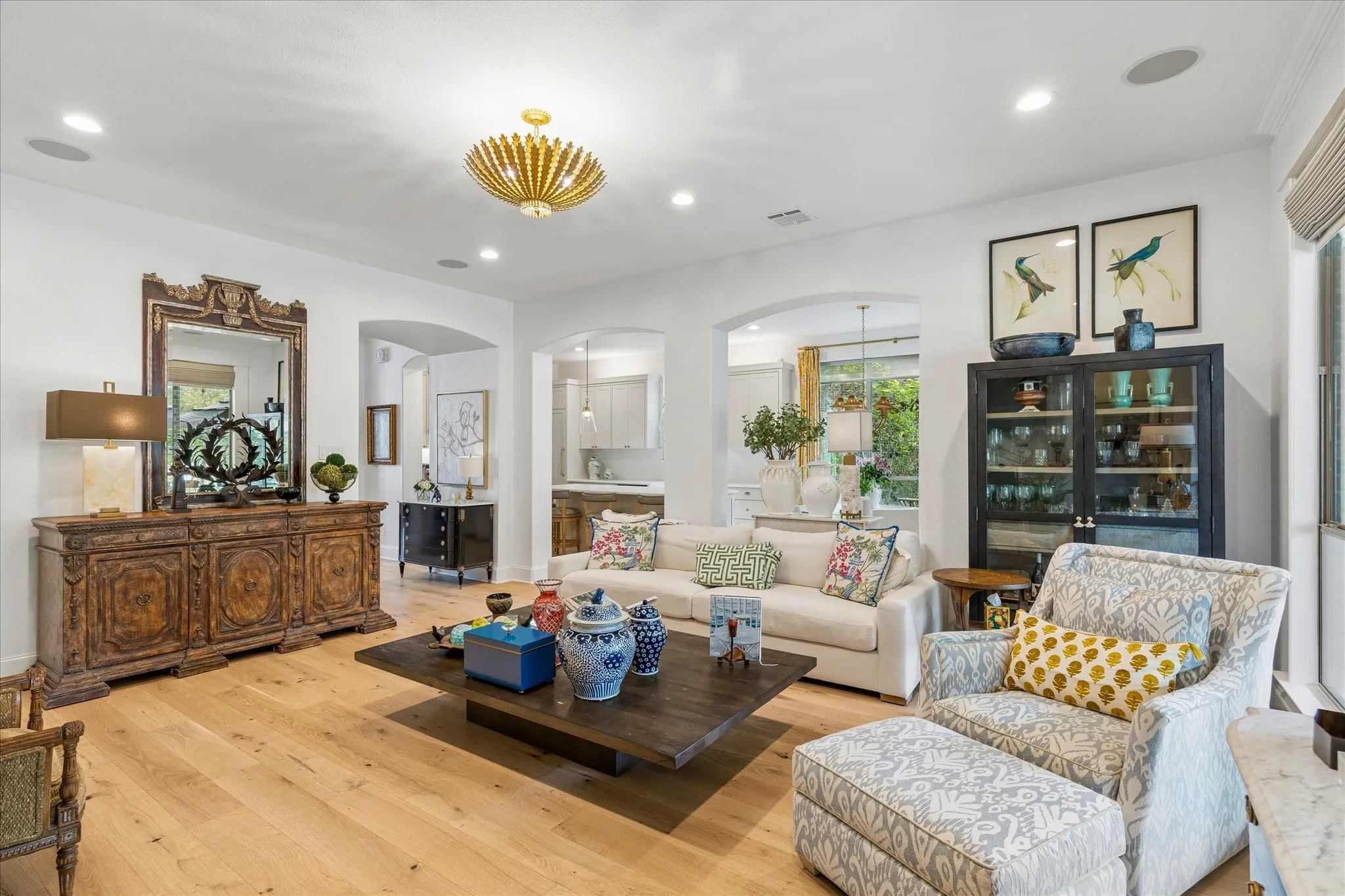 Single Family Residence For Sale in Denton County , 2101 Meadows Avenue, Lantana, Texas 76226, 4 Bedroom, 4 Bathroom, 3 Garage spaces, 3,674 Sqft, built in 2005, mls#21401583, Real Estate Agent in Lantana, Homes For Sale in Denton county, Homes For Sale in Lantana, Realtor in Lantana Texas, Real Estate Brokerage Independent Realty Texas, Luminita Cordes Realtor