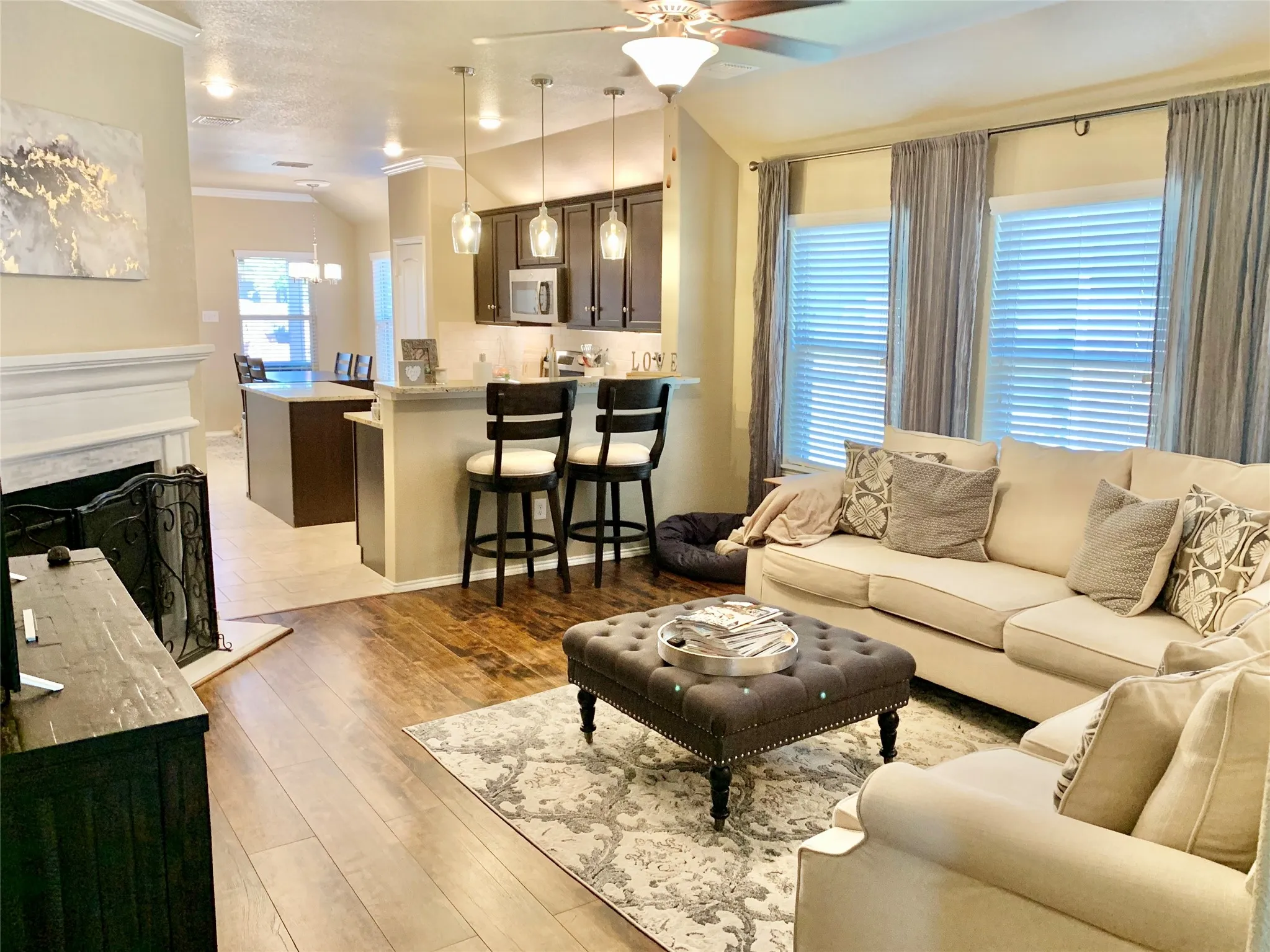Single Family Residence For Sale in Denton County , 9205 Wayne Street, Cross Roads, Texas 76227, 4 Bedroom, 2 Bathroom, 2 Garage spaces, 1,578 Sqft, built in 2014, mls#21400512, Real Estate Agent in Cross Roads, Homes For Sale in Denton county, Homes For Sale in Cross Roads, Realtor in Cross Roads Texas, Real Estate Brokerage Independent Realty Texas, Luminita Cordes Realtor