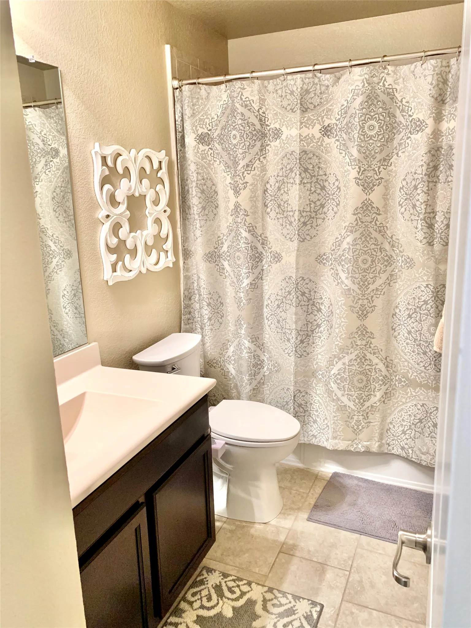 Single Family Residence For Sale in Denton County , 9205 Wayne Street, Cross Roads, Texas 76227, 4 Bedroom, 2 Bathroom, 2 Garage spaces, 1,578 Sqft, built in 2014, mls#21400512, Real Estate Agent in Cross Roads, Homes For Sale in Denton county, Homes For Sale in Cross Roads, Realtor in Cross Roads Texas, Real Estate Brokerage Independent Realty Texas, Luminita Cordes Realtor