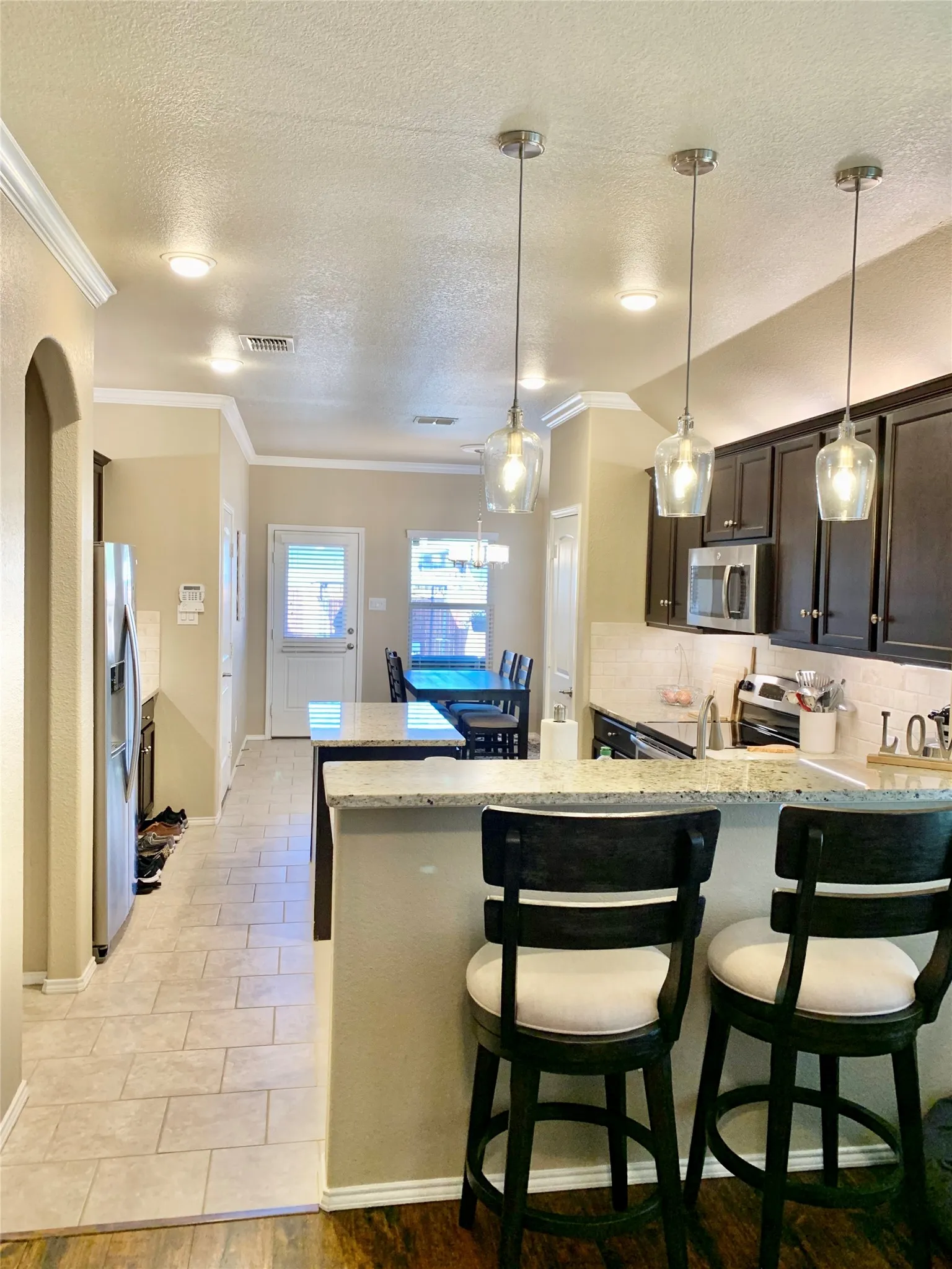 Single Family Residence For Sale in Denton County , 9205 Wayne Street, Cross Roads, Texas 76227, 4 Bedroom, 2 Bathroom, 2 Garage spaces, 1,578 Sqft, built in 2014, mls#21400512, Real Estate Agent in Cross Roads, Homes For Sale in Denton county, Homes For Sale in Cross Roads, Realtor in Cross Roads Texas, Real Estate Brokerage Independent Realty Texas, Luminita Cordes Realtor