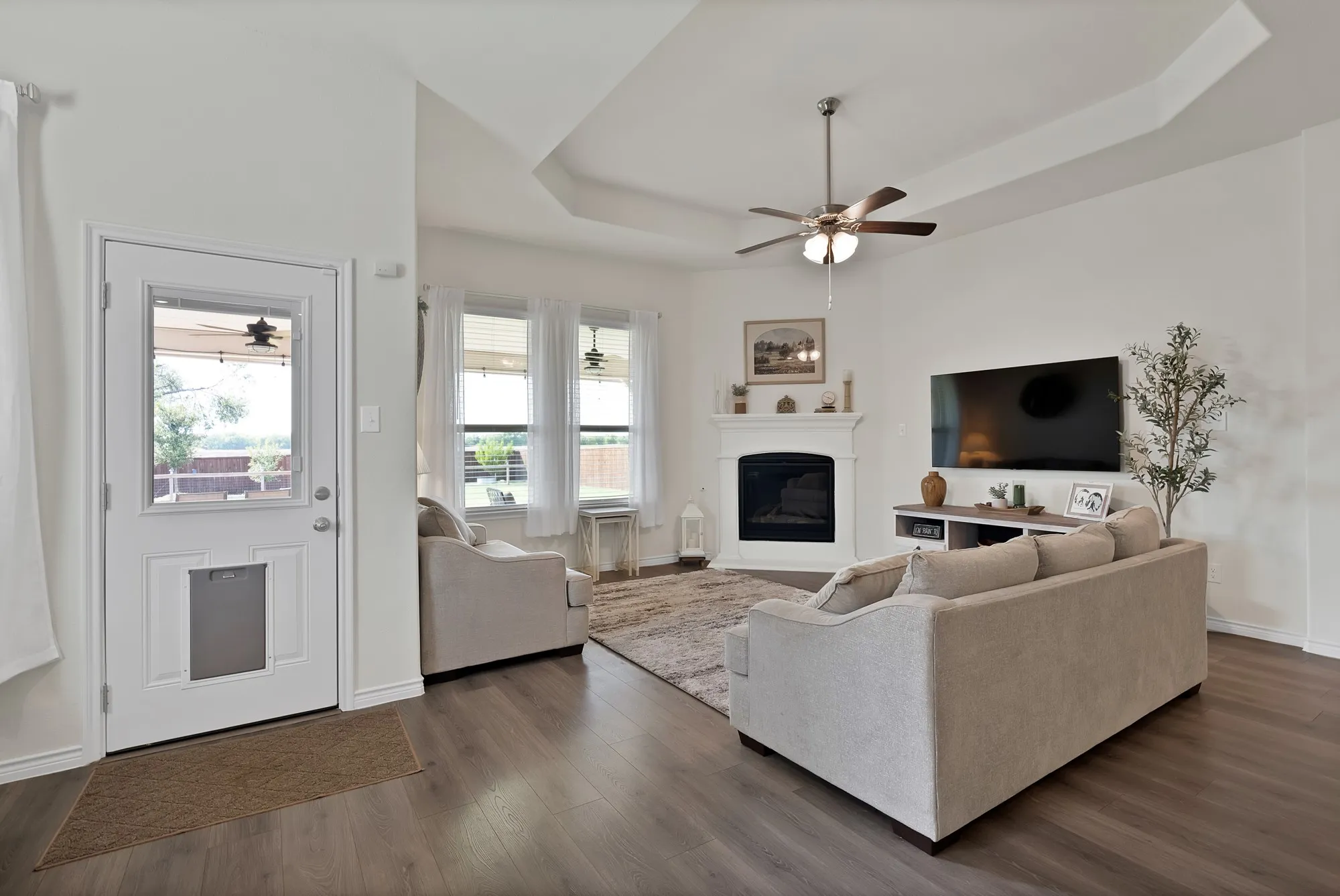 Single Family Residence For Sale in Collin County , 2708 Cain Drive, Anna, Texas 75409, 4 Bedroom, 2 Bathroom, 2 Garage spaces, 2,033 Sqft, built in 2022, mls#21397350, Real Estate Agent in Anna, Homes For Sale in Collin county, Homes For Sale in Anna, Realtor in Anna Texas, Real Estate Brokerage Independent Realty Texas, Luminita Cordes Realtor