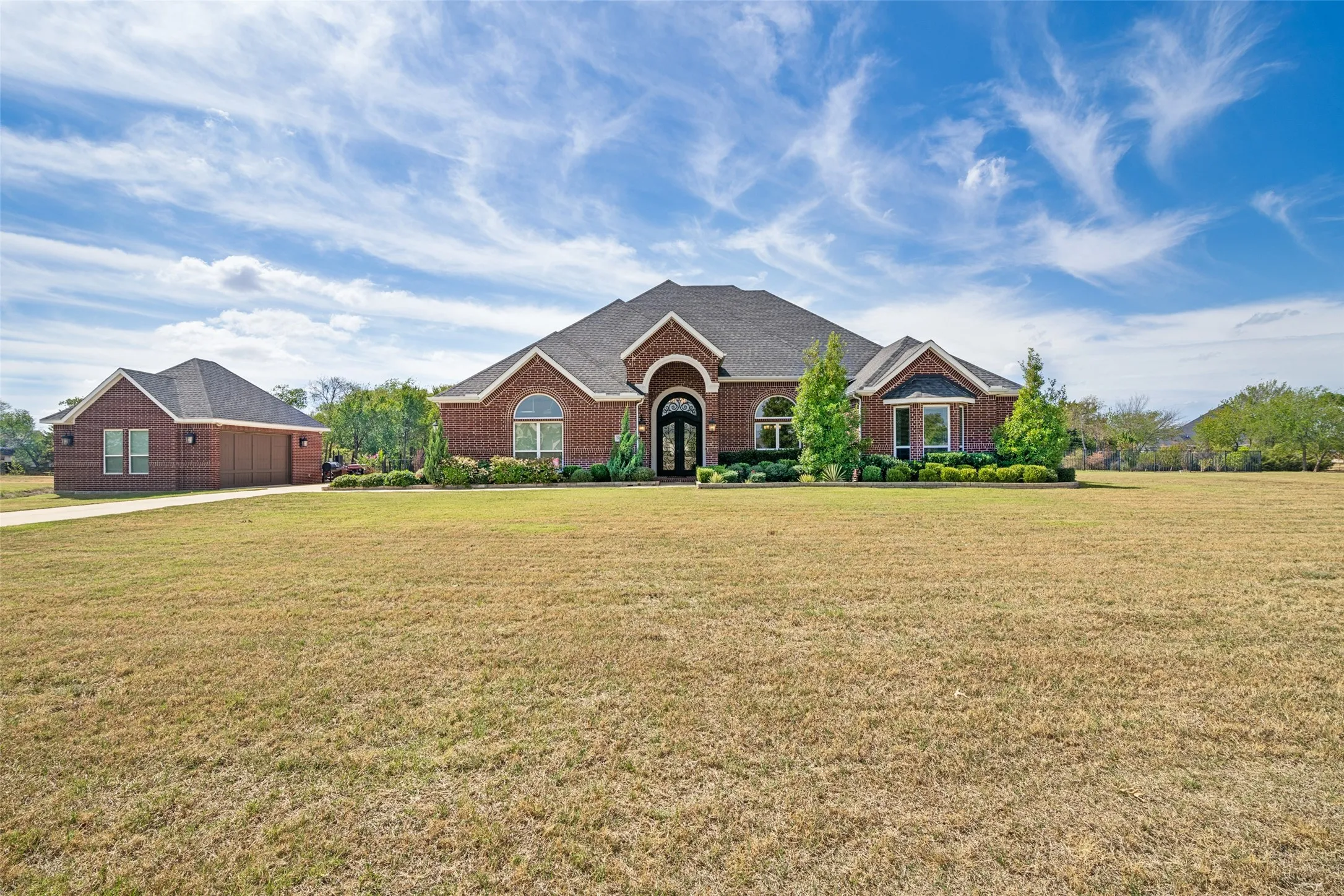 Single Family Residence For Sale in Collin County , 5113 Rosemont Court, Parker, Texas 75002, 4 Bedroom, 4 Bathroom, 5 Garage spaces, 3,732 Sqft, built in 2019, mls#21399253, Real Estate Agent in Parker, Homes For Sale in Collin county, Homes For Sale in Parker, Realtor in Parker Texas, Real Estate Brokerage Independent Realty Texas, Luminita Cordes Realtor