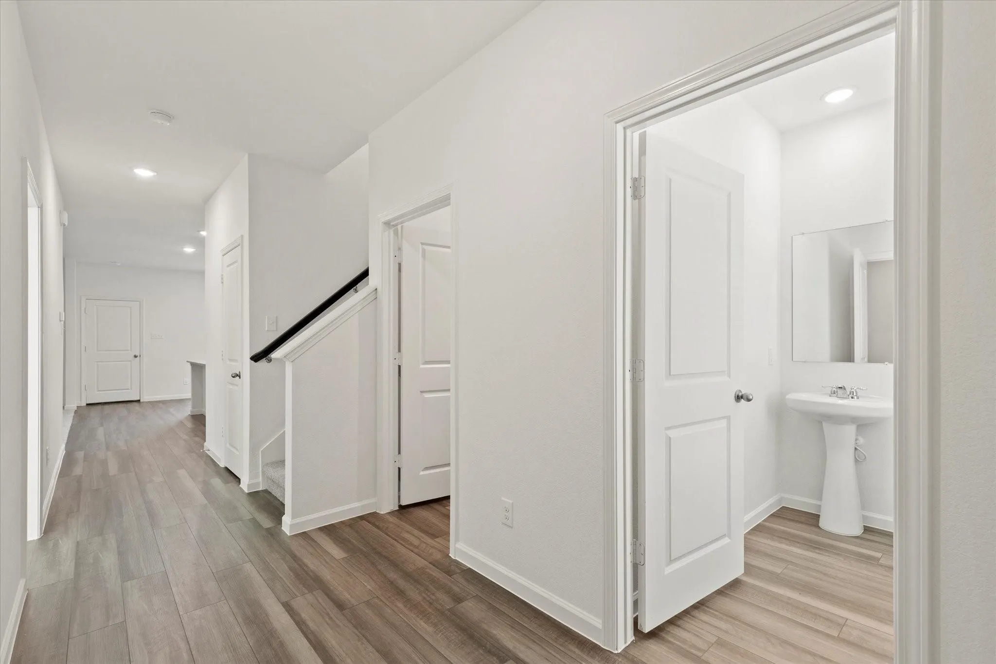 Single Family Residence For Rent in Collin County , 3208 Dillonwood Street, Celina, Texas 75009, 3 Bedroom, 3 Bathroom, 2 Garage spaces, 1,894 Sqft, built in 2025, mls#21401677, Real Estate Agent in Celina, Homes For Rent in Collin county, Homes For Rent in Celina, Realtor in Celina Texas, Real Estate Brokerage Independent Realty Texas, Luminita Cordes Realtor