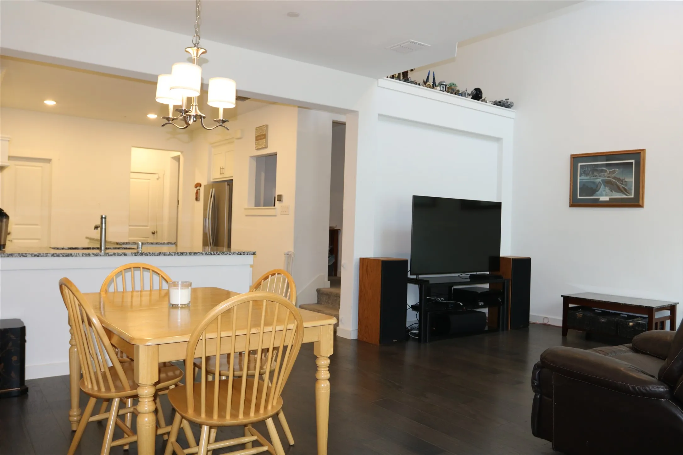 Single Family Residence For Sale in Denton County , 2729 Vista Park Lane, Lewisville, Texas 75067, 2 Bedroom, 3 Bathroom, 2 Garage spaces, 1,777 Sqft, built in 2019, mls#21401686, Real Estate Agent in Lewisville, Homes For Sale in Denton county, Homes For Sale in Lewisville, Realtor in Lewisville Texas, Real Estate Brokerage Independent Realty Texas, Luminita Cordes Realtor