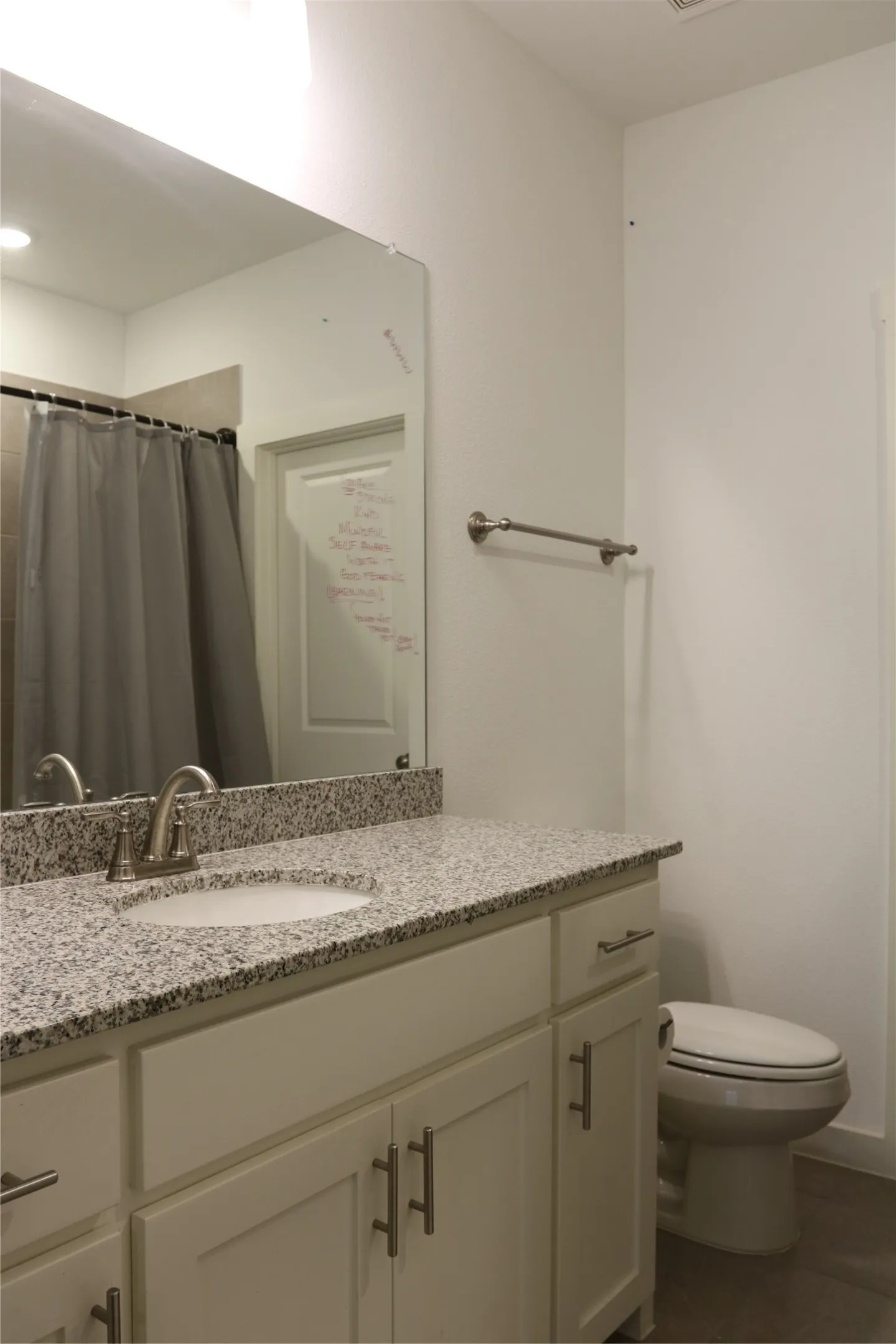 Single Family Residence For Sale in Denton County , 2729 Vista Park Lane, Lewisville, Texas 75067, 2 Bedroom, 3 Bathroom, 2 Garage spaces, 1,777 Sqft, built in 2019, mls#21401686, Real Estate Agent in Lewisville, Homes For Sale in Denton county, Homes For Sale in Lewisville, Realtor in Lewisville Texas, Real Estate Brokerage Independent Realty Texas, Luminita Cordes Realtor