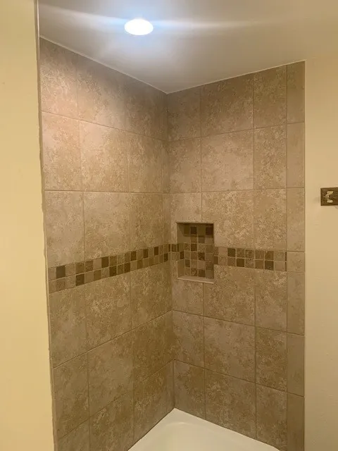 Single Family Residence For Rent in Collin County , 421 Shady Brook Drive, Richardson, Texas 75080, 4 Bedroom, 2 Bathroom, 2 Garage spaces, 1,857 Sqft, built in 1968, mls#21399995, Real Estate Agent in Richardson, Homes For Rent in Collin county, Homes For Rent in Richardson, Realtor in Richardson Texas, Real Estate Brokerage Independent Realty Texas, Luminita Cordes Realtor