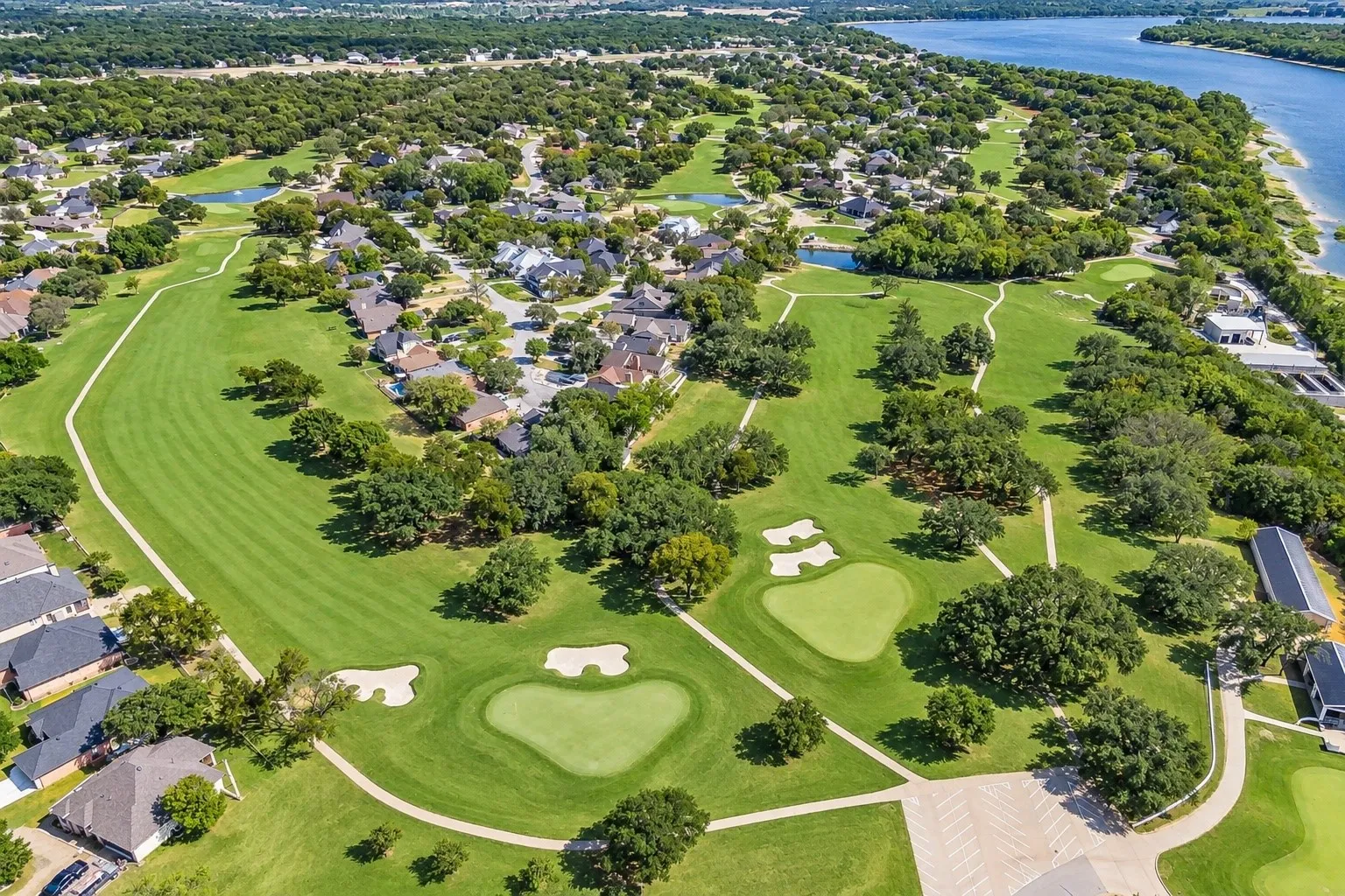 Single Family Residence For Sale in Hood County , 8017 W Landings Road, Granbury, Texas 76049, 5 Bedroom, 3 Bathroom, 3 Garage spaces, 3,645 Sqft, built in 2022, mls#21401688, Real Estate Agent in Granbury, Homes For Sale in Hood county, Homes For Sale in Granbury, Realtor in Granbury Texas, Real Estate Brokerage Independent Realty Texas, Luminita Cordes Realtor