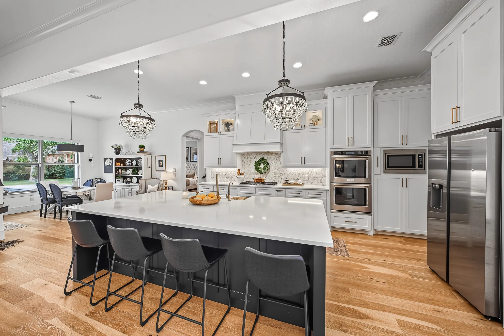 Single Family Residence For Sale in Hood County , 8017 W Landings Road, Granbury, Texas 76049, 5 Bedroom, 3 Bathroom, 3 Garage spaces, 3,645 Sqft, built in 2022, mls#21401688, Real Estate Agent in Granbury, Homes For Sale in Hood county, Homes For Sale in Granbury, Realtor in Granbury Texas, Real Estate Brokerage Independent Realty Texas, Luminita Cordes Realtor