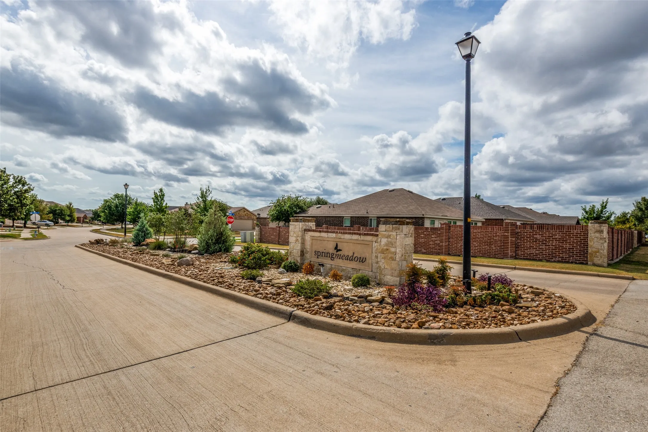 Single Family Residence For Sale in Rockwall County , 125 Abelia Drive, Fate, Texas 75189, 3 Bedroom, 2 Bathroom, 2 Garage spaces, 1,485 Sqft, built in 2013, mls#21401194, Real Estate Agent in Fate, Homes For Sale in Rockwall county, Homes For Sale in Fate, Realtor in Fate Texas, Real Estate Brokerage Independent Realty Texas, Luminita Cordes Realtor