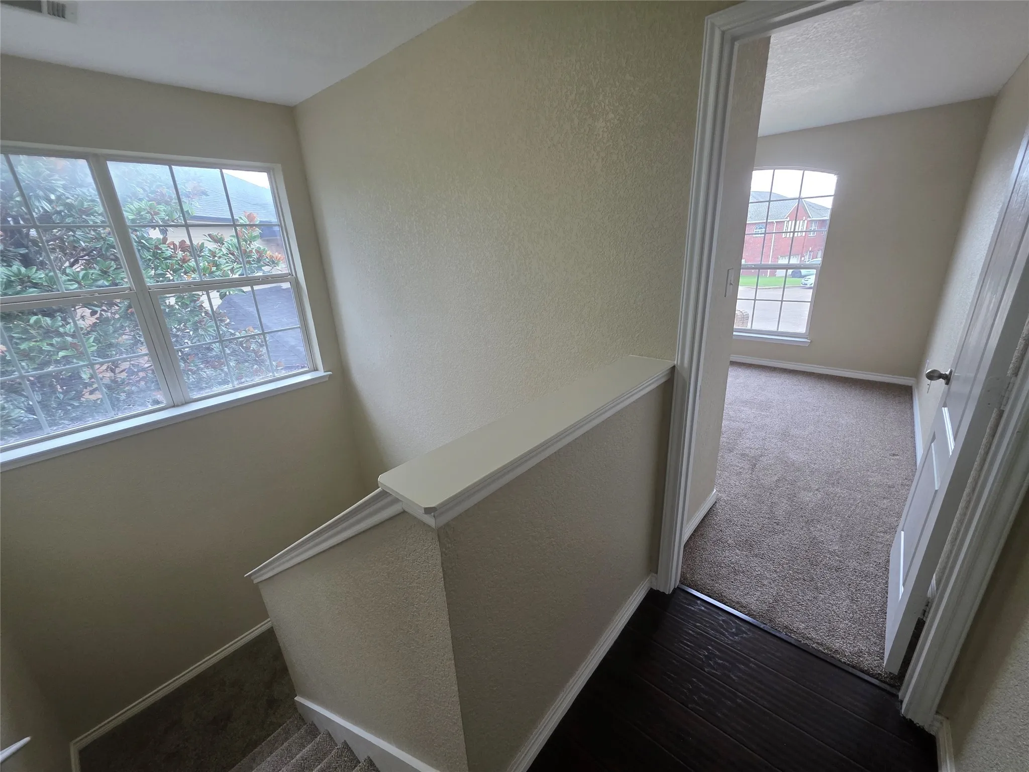 Single Family Residence For Rent in Tarrant County , 4207 Bayside Court, Arlington, Texas 76016, 4 Bedroom, 3 Bathroom, 2 Garage spaces, 2,691 Sqft, built in 2006, mls#21401678, Real Estate Agent in Arlington, Homes For Rent in Tarrant county, Homes For Rent in Arlington, Realtor in Arlington Texas, Real Estate Brokerage Independent Realty Texas, Luminita Cordes Realtor